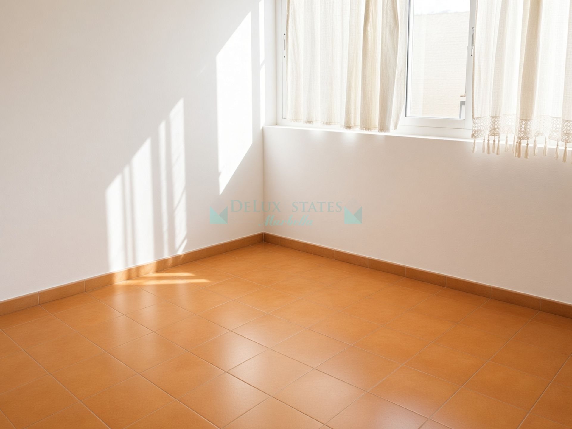 Studio for sale in Playa Bajadilla - Puertos, Marbella