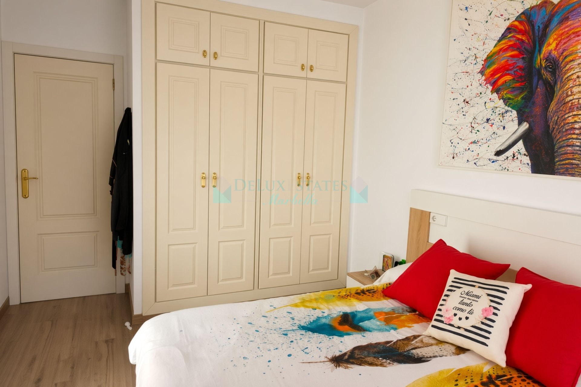 Town House for sale in Selwo, Estepona