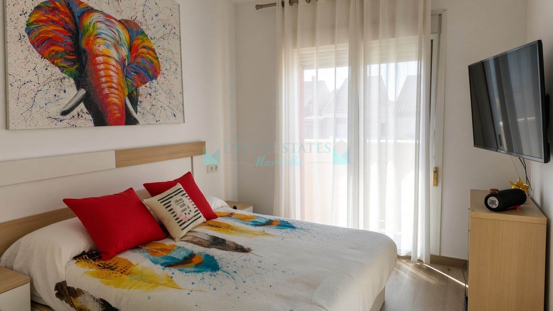 Town House for sale in Selwo, Estepona