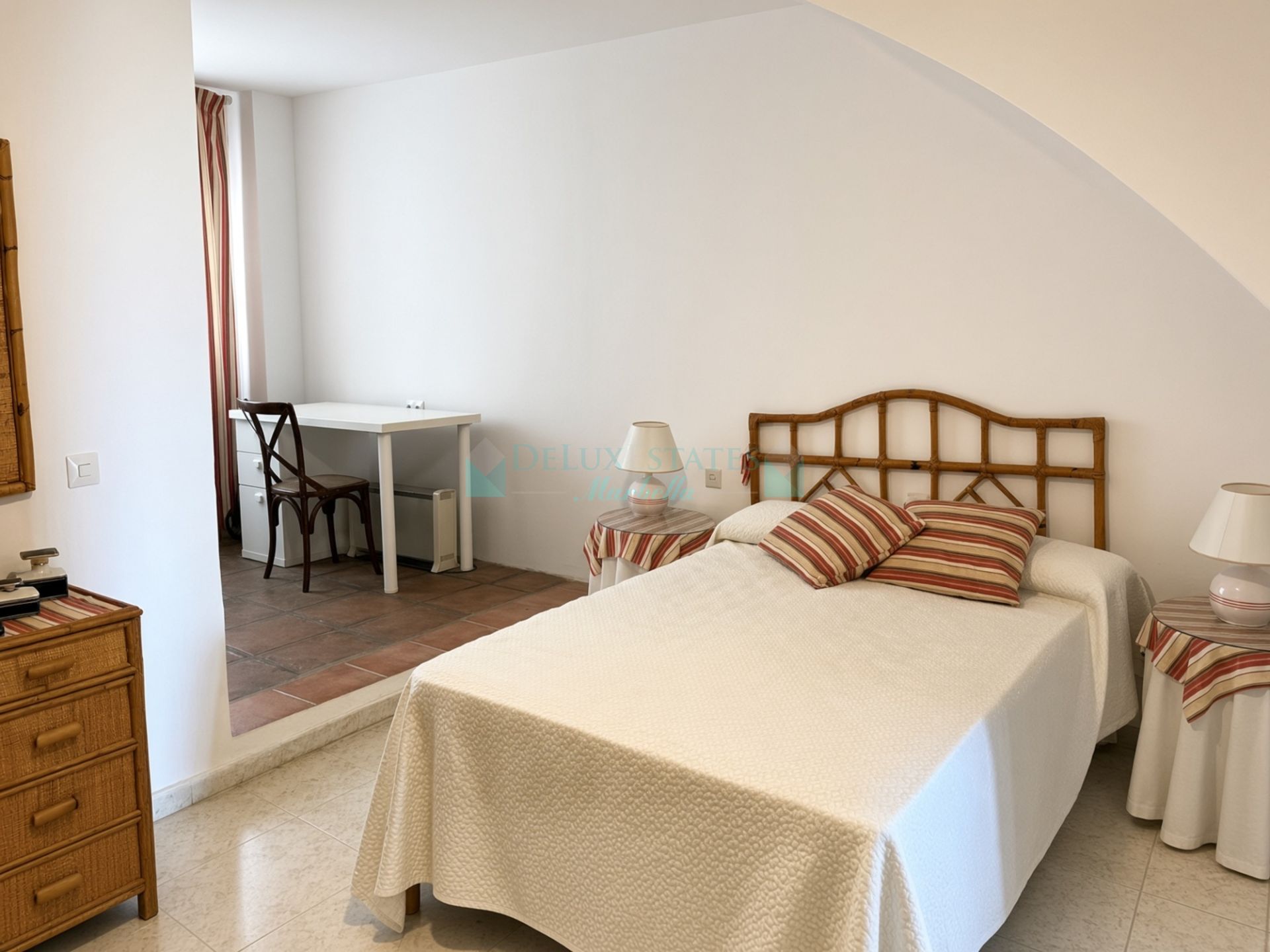 Town House for sale in Seghers, Estepona