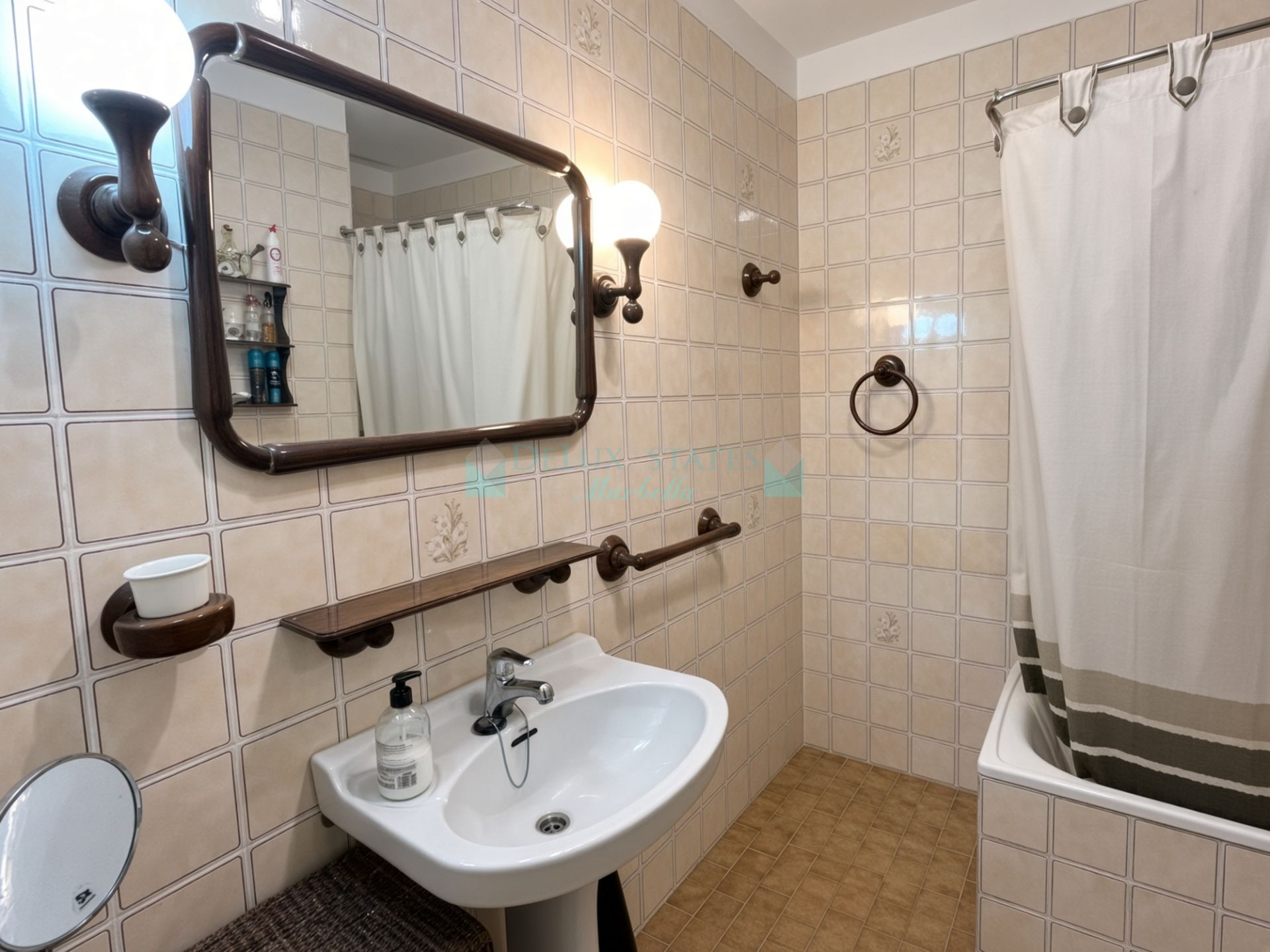 Town House for sale in Seghers, Estepona