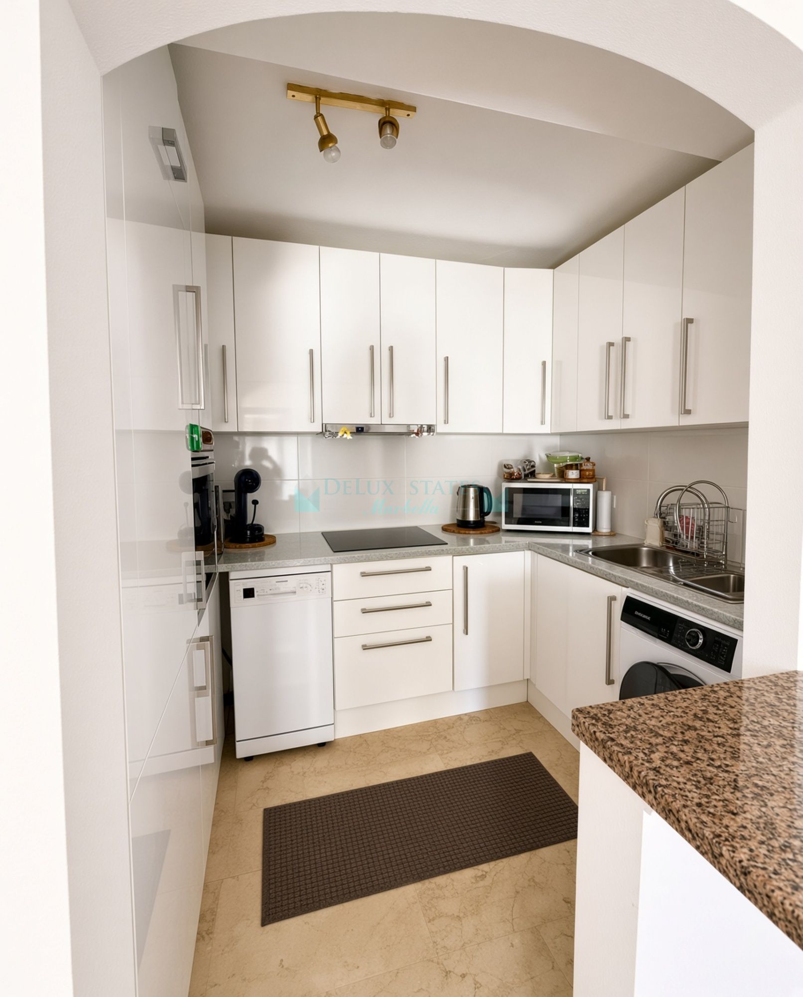 Ground Floor Apartment for sale in Benavista, Estepona
