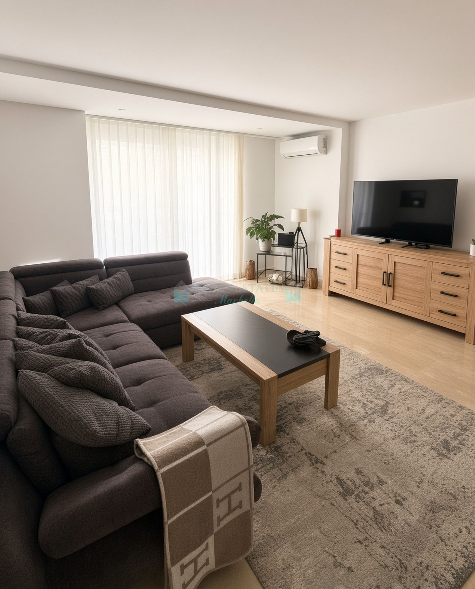Ground Floor Apartment for sale in Benavista, Estepona