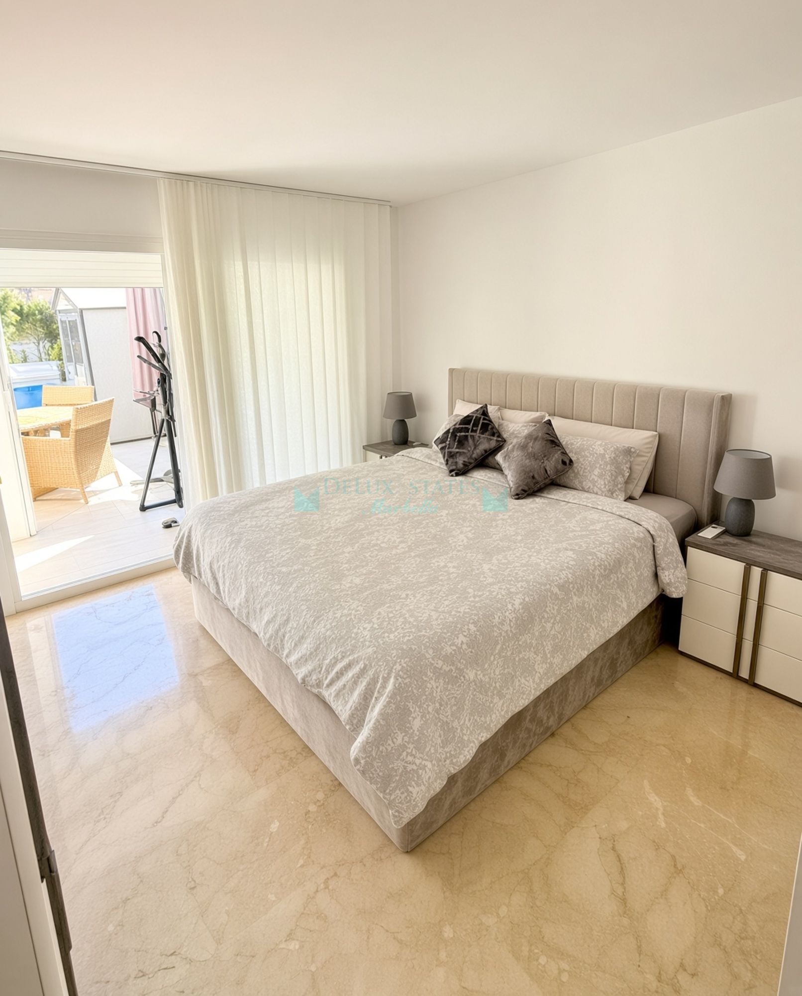 Ground Floor Apartment for sale in Benavista, Estepona