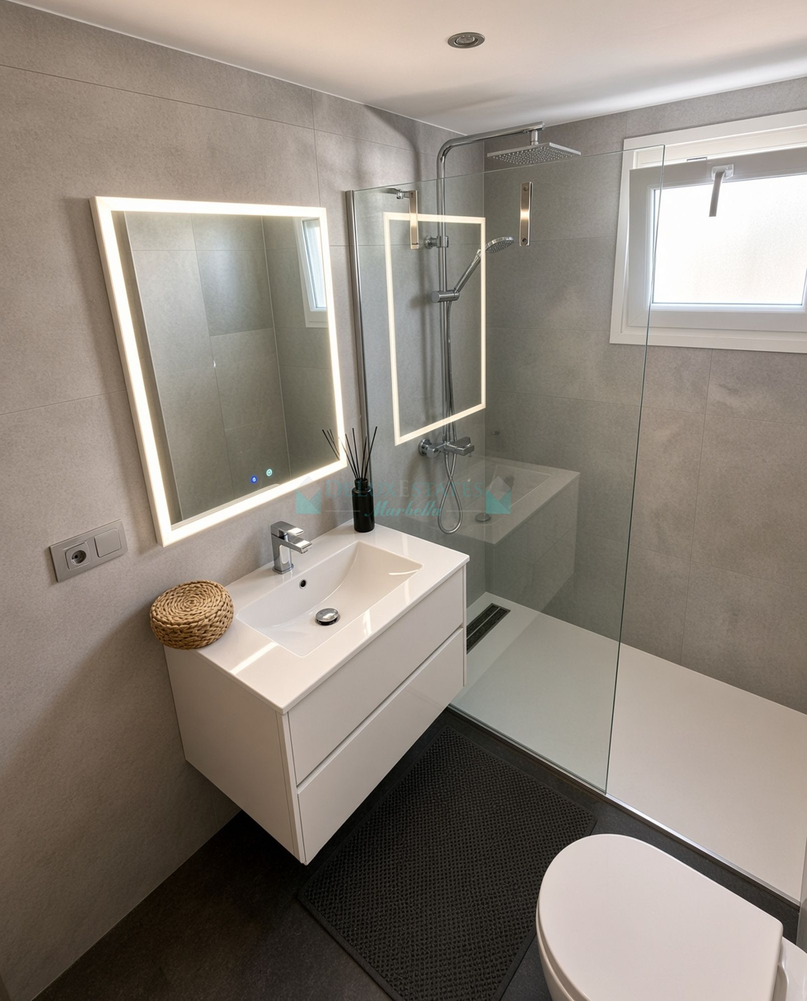 Ground Floor Apartment for sale in Benavista, Estepona