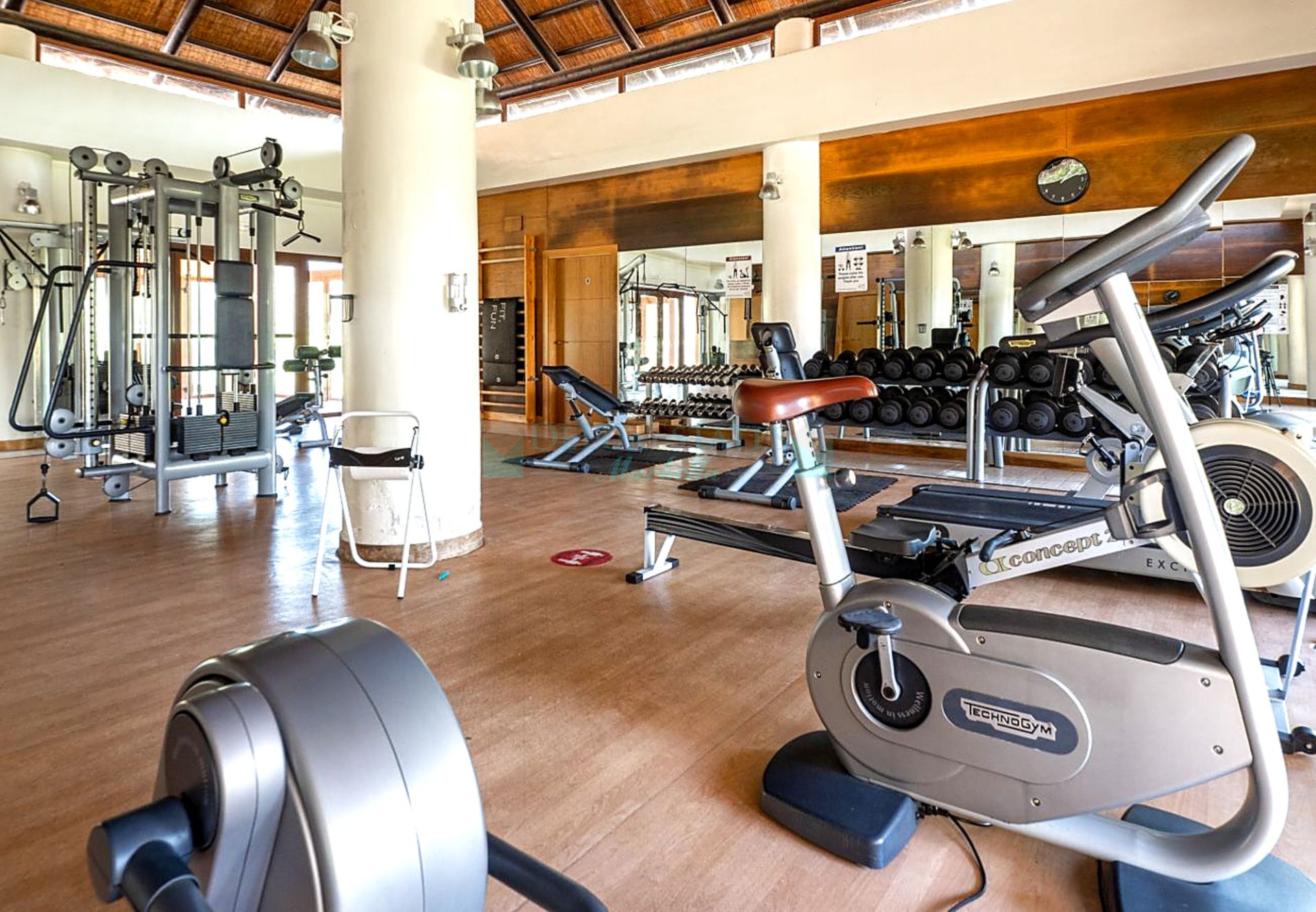 Apartment for sale in Gazules del Sol, Benahavis