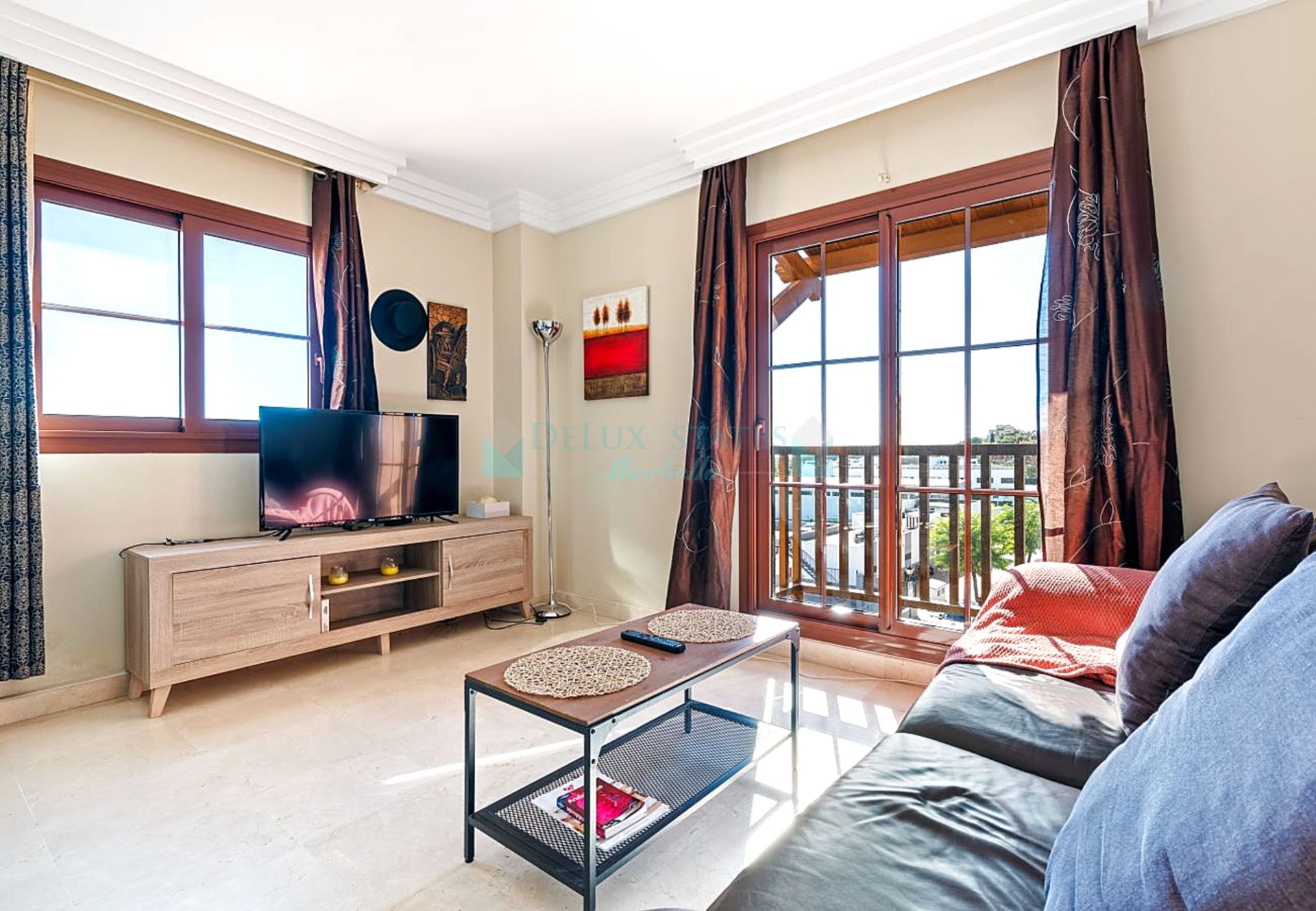 Apartment for sale in Gazules del Sol, Benahavis