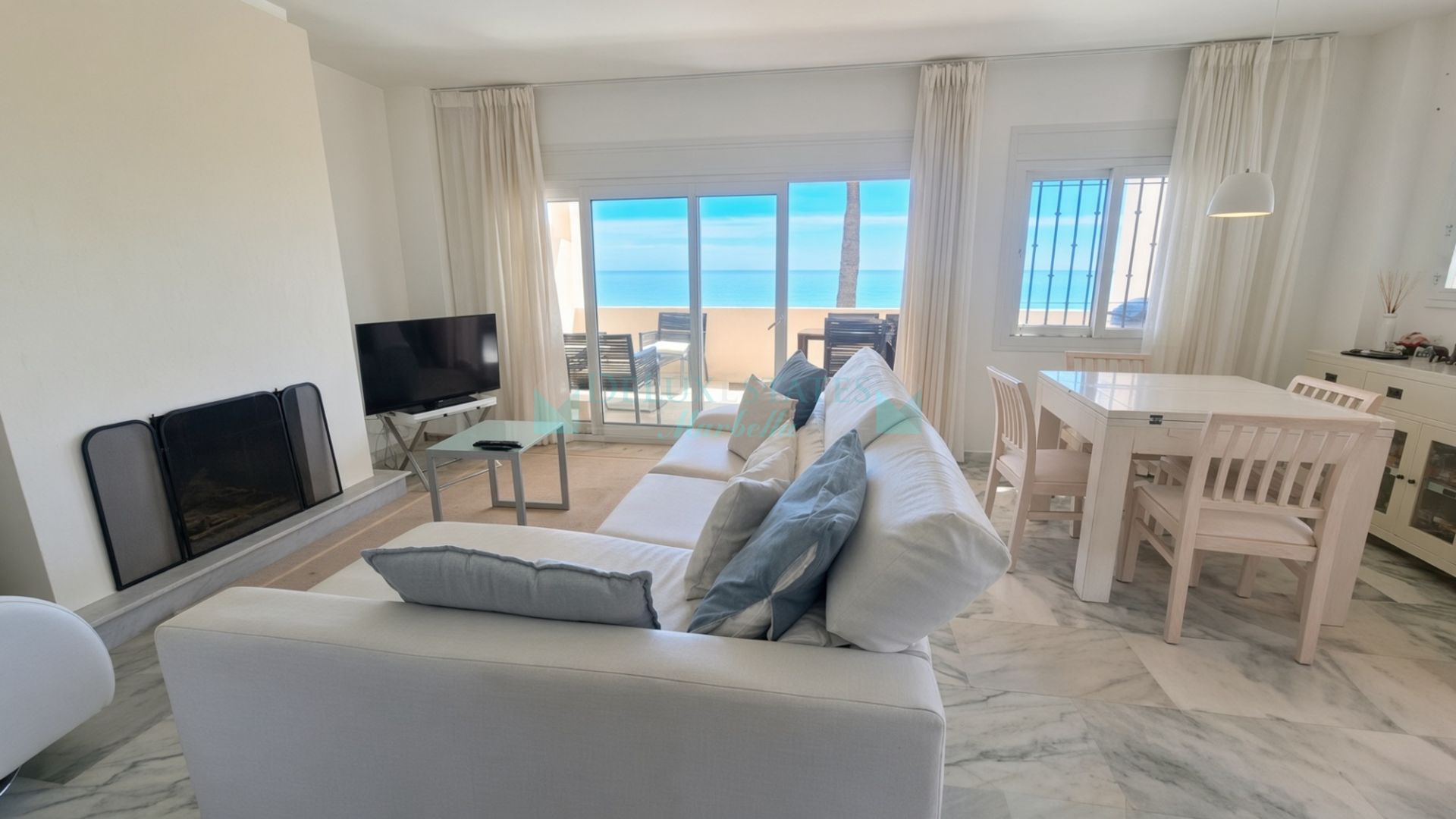 Apartment for sale in Bahia Dorada, Estepona