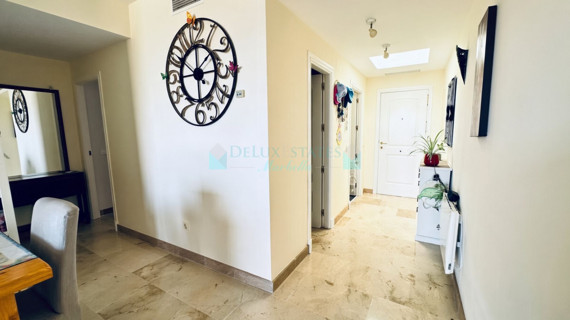 Penthouse for sale in Duquesa Village, Manilva