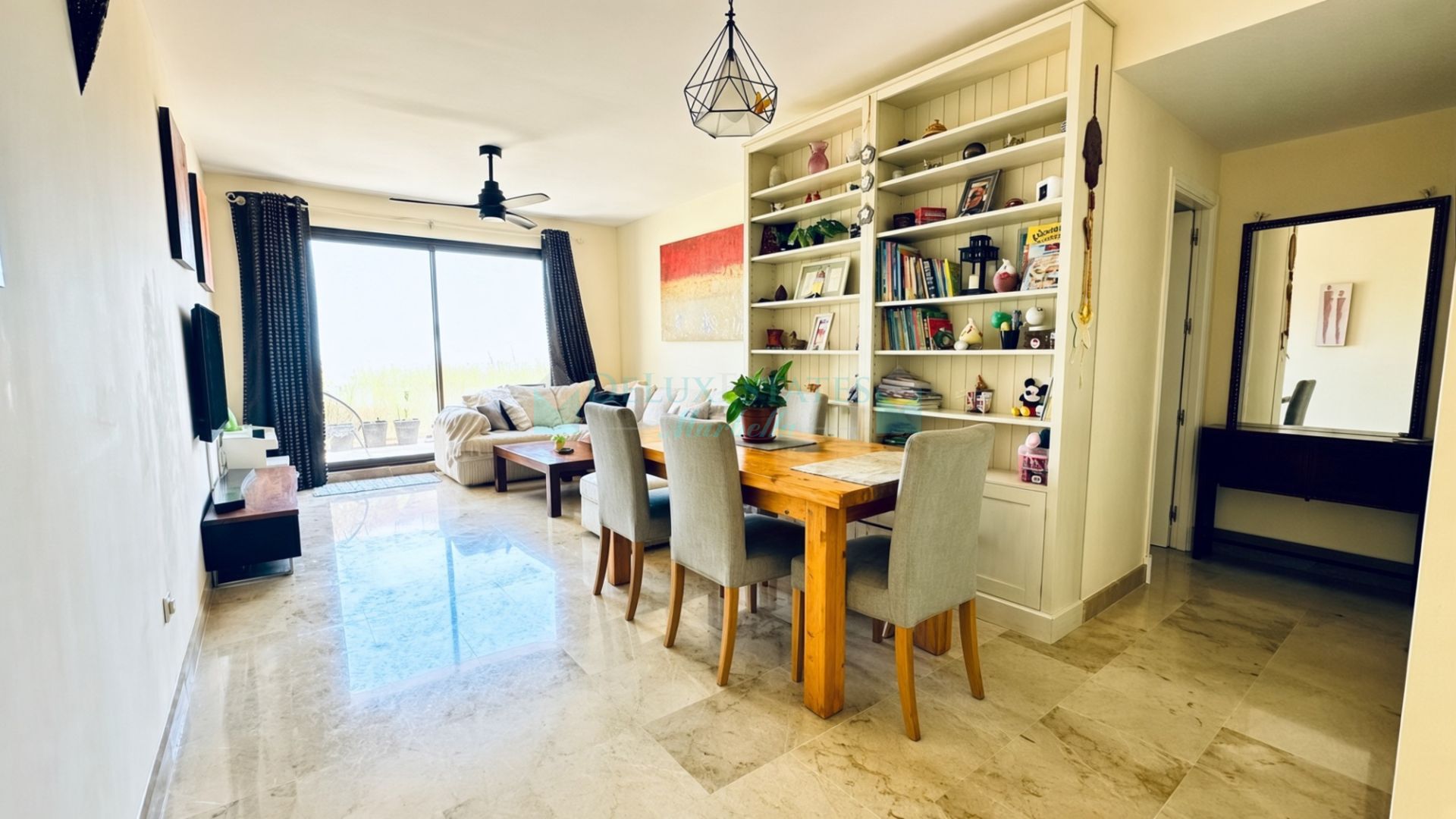 Penthouse for sale in Duquesa Village, Manilva