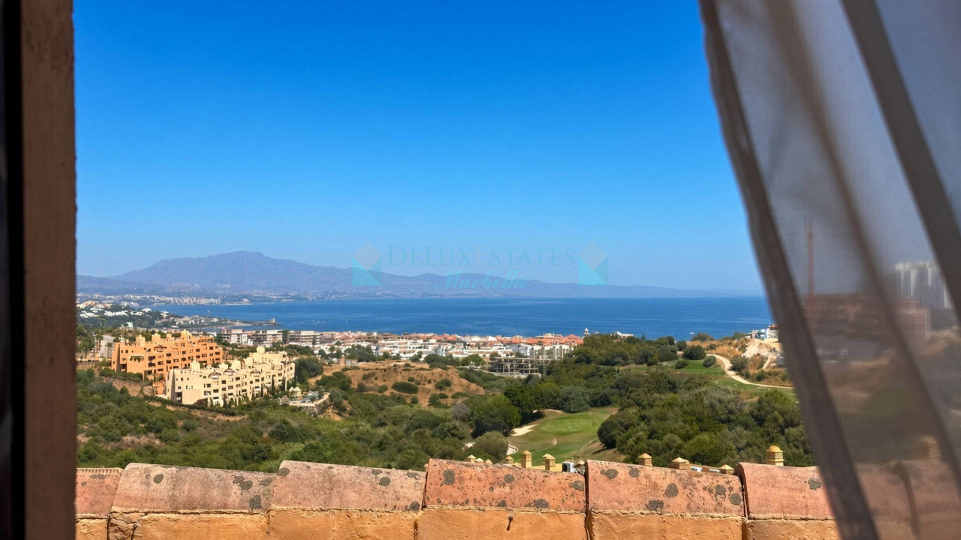 Penthouse for sale in Duquesa Village, Manilva
