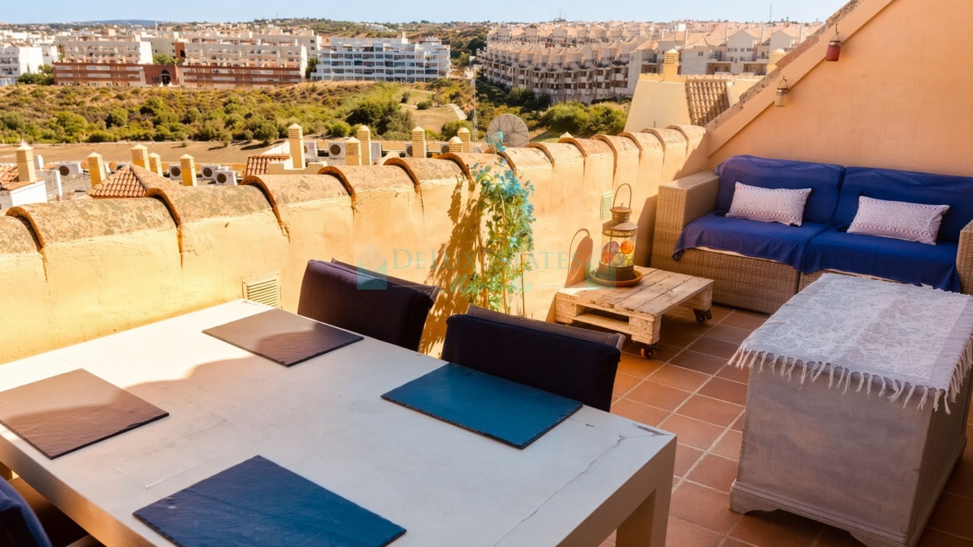 Penthouse for sale in Duquesa Village, Manilva