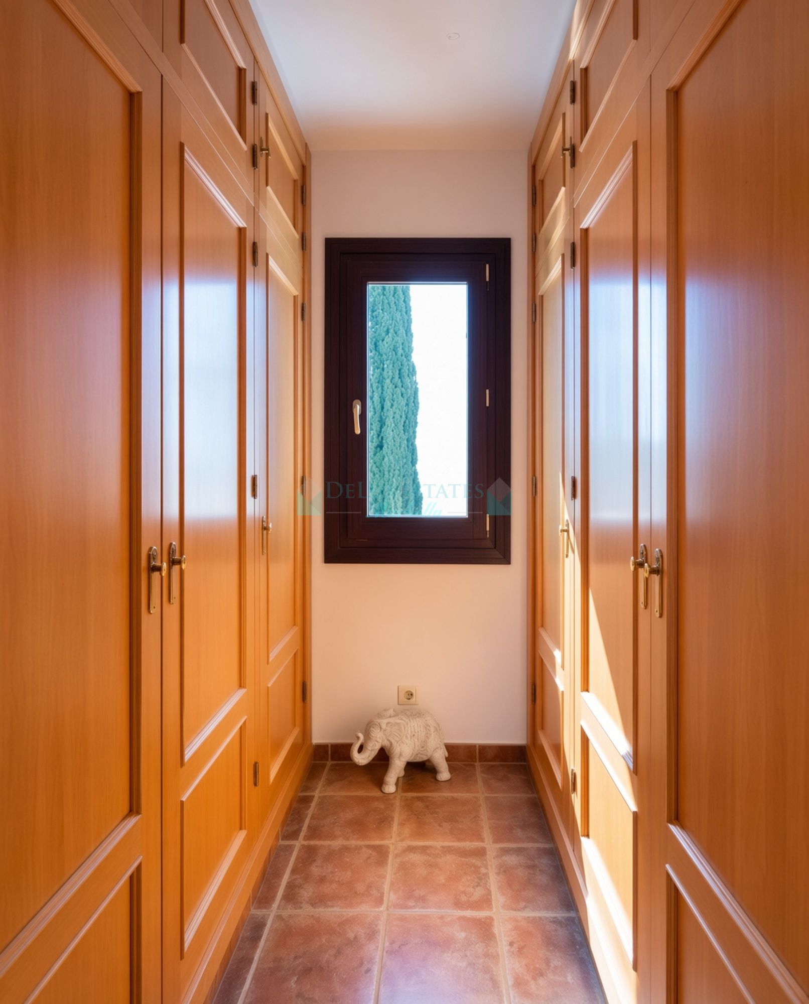 Semi Detached House for sale in El Campanario, Estepona