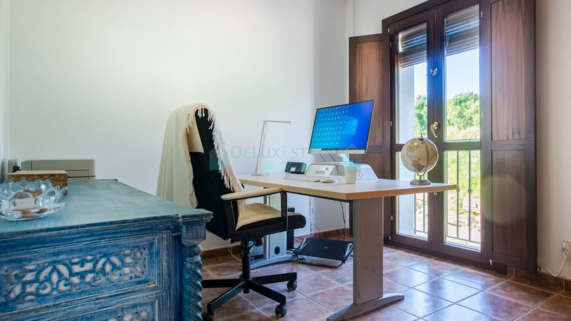 Semi Detached House for sale in El Campanario, Estepona