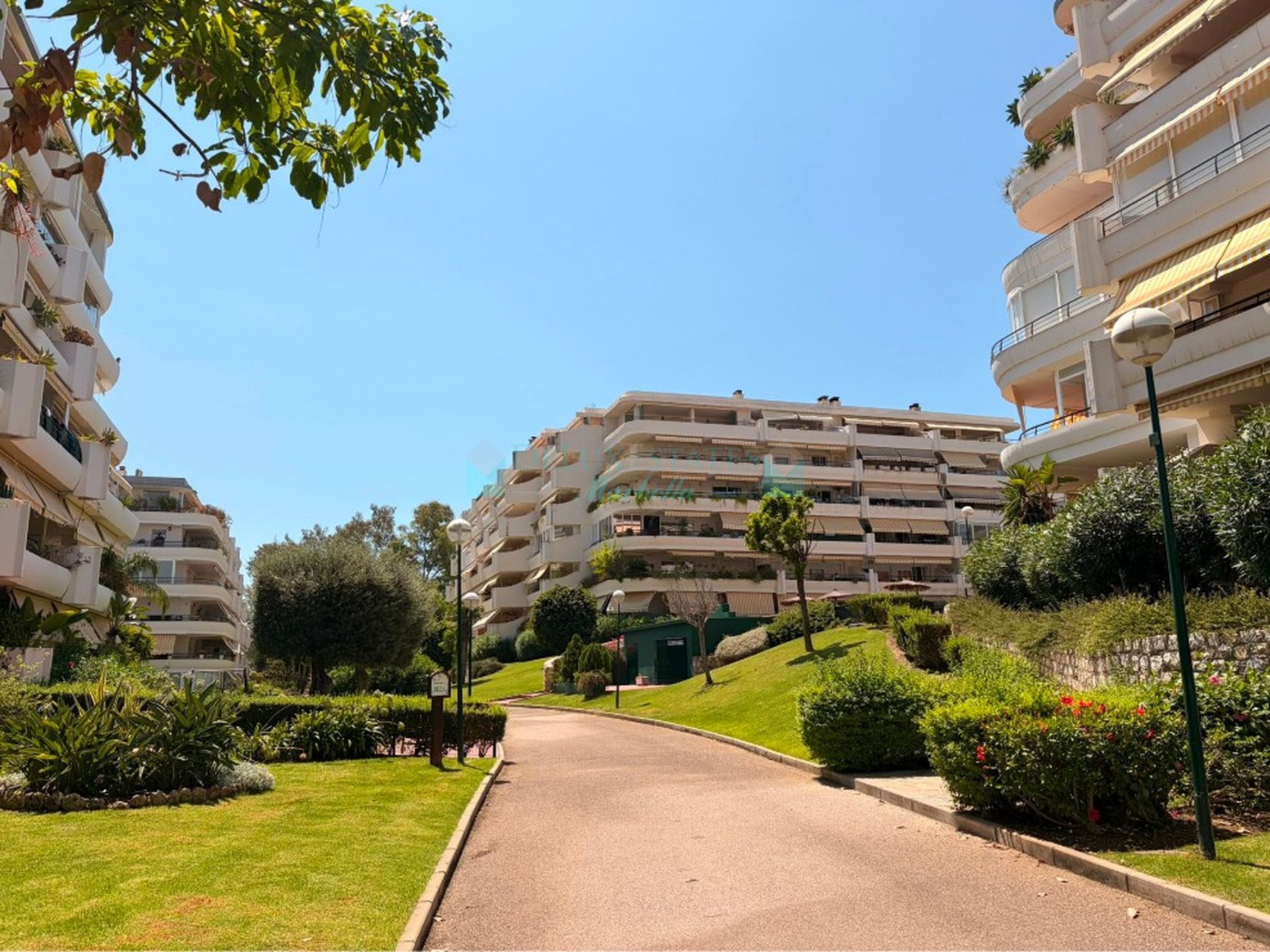 Apartment for sale in Guadalmina Alta, San Pedro de Alcantara