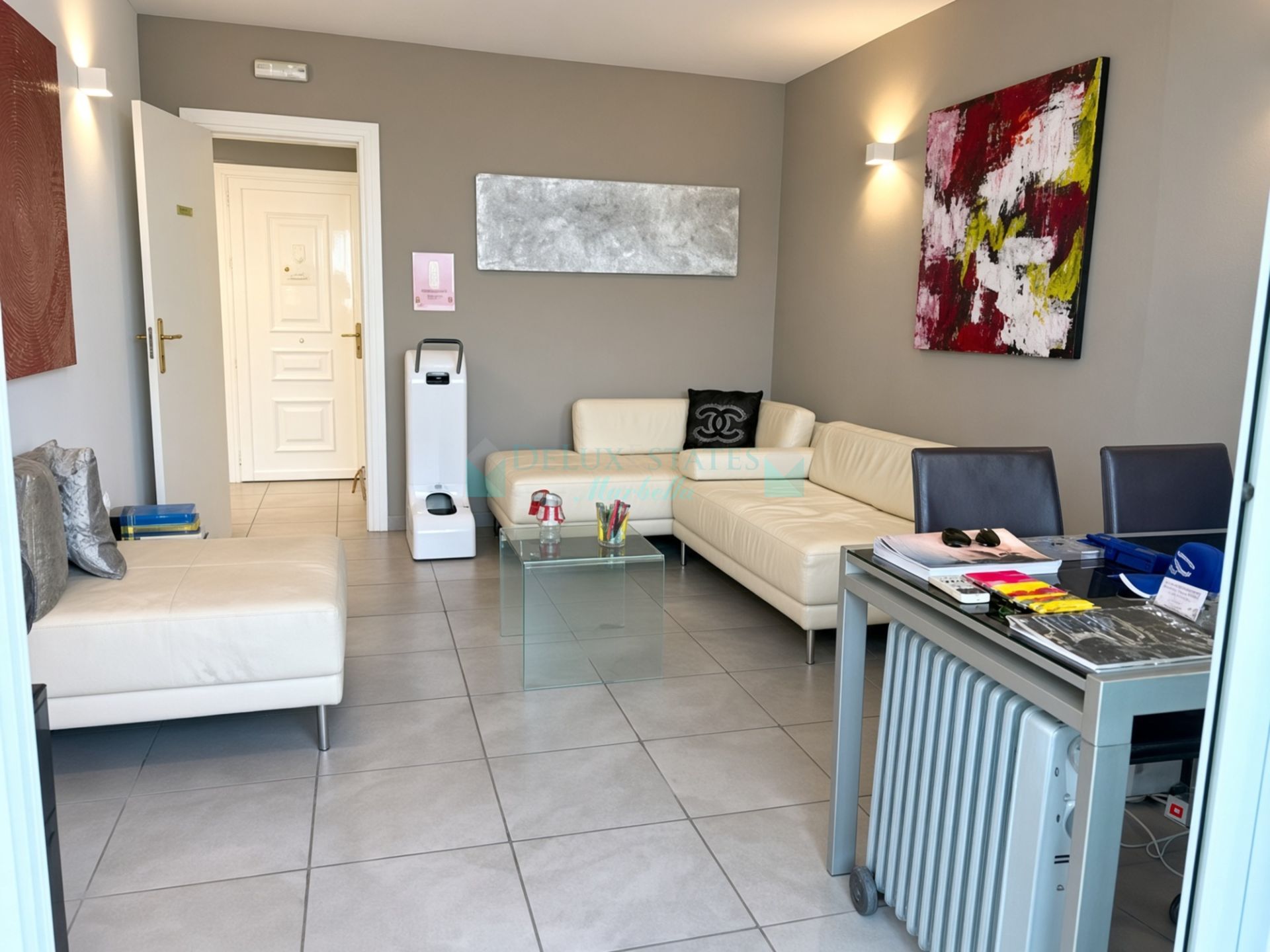 Apartment for sale in Huerta Belón, Marbella