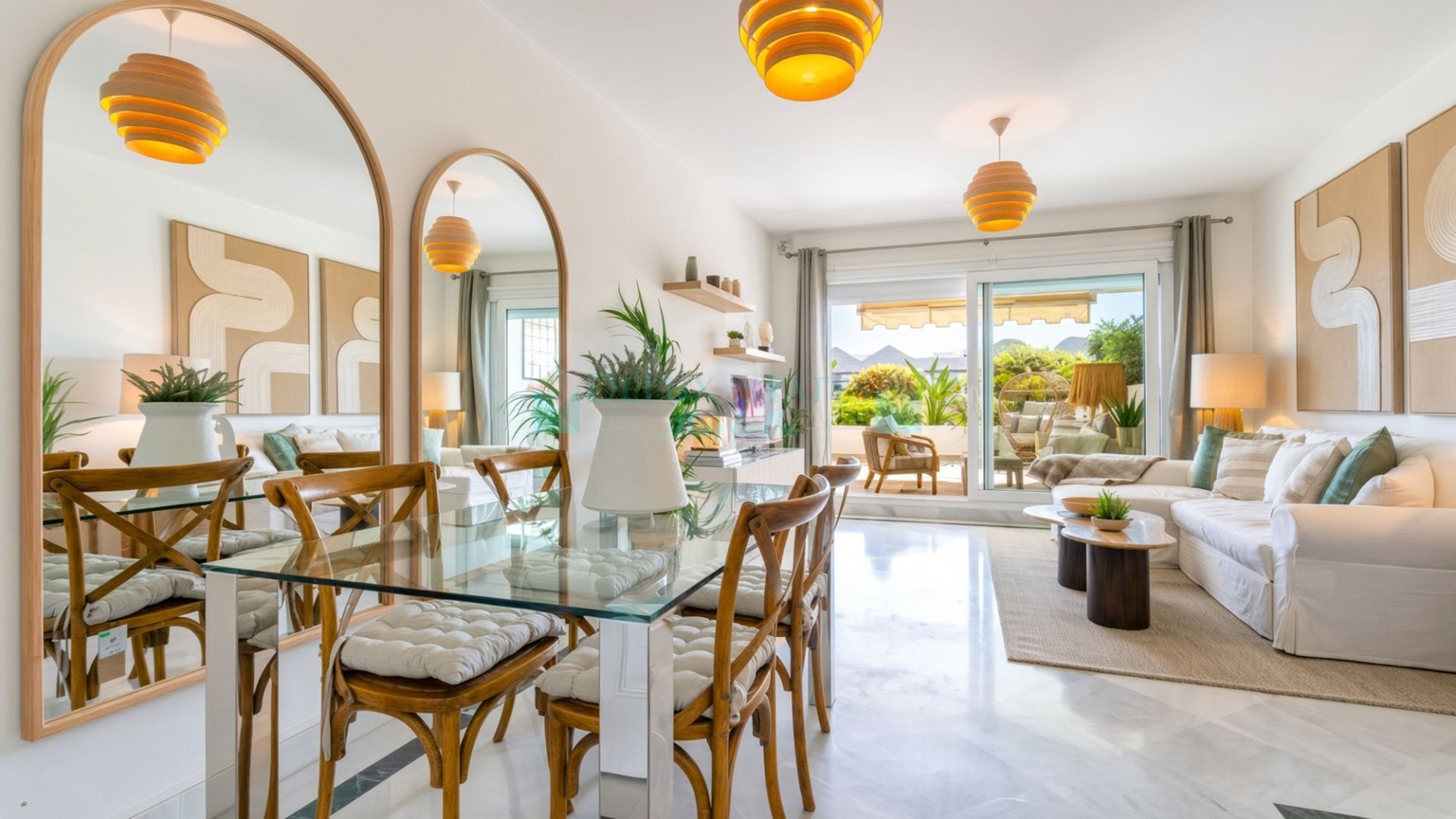 Ground Floor Apartment for sale in Aloha Mirasierra, Nueva Andalucia