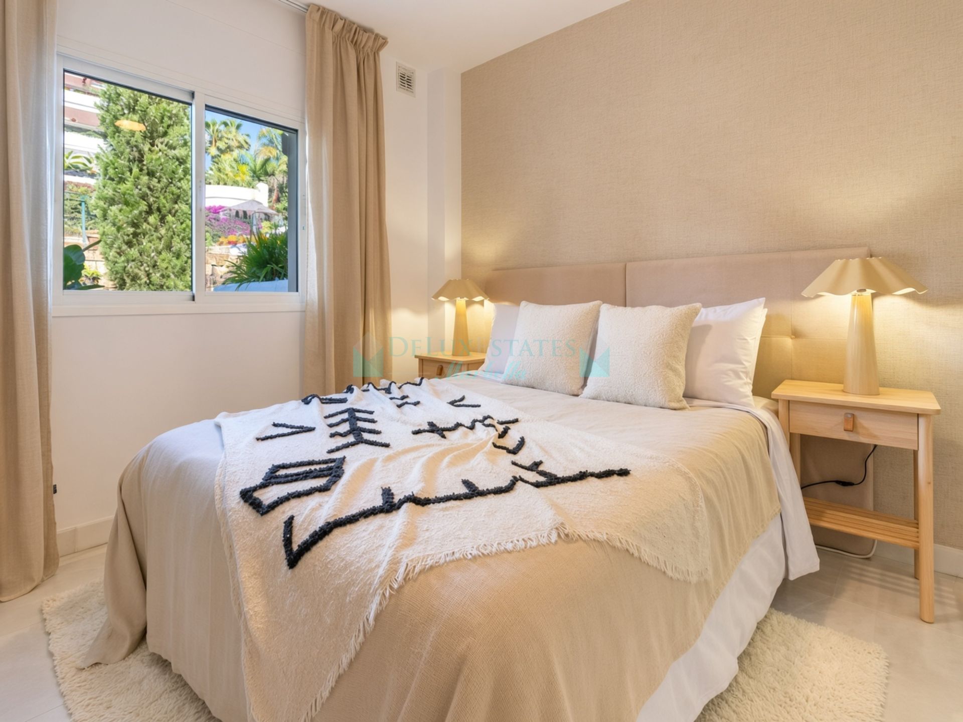 Ground Floor Apartment for sale in Aloha Mirasierra, Nueva Andalucia