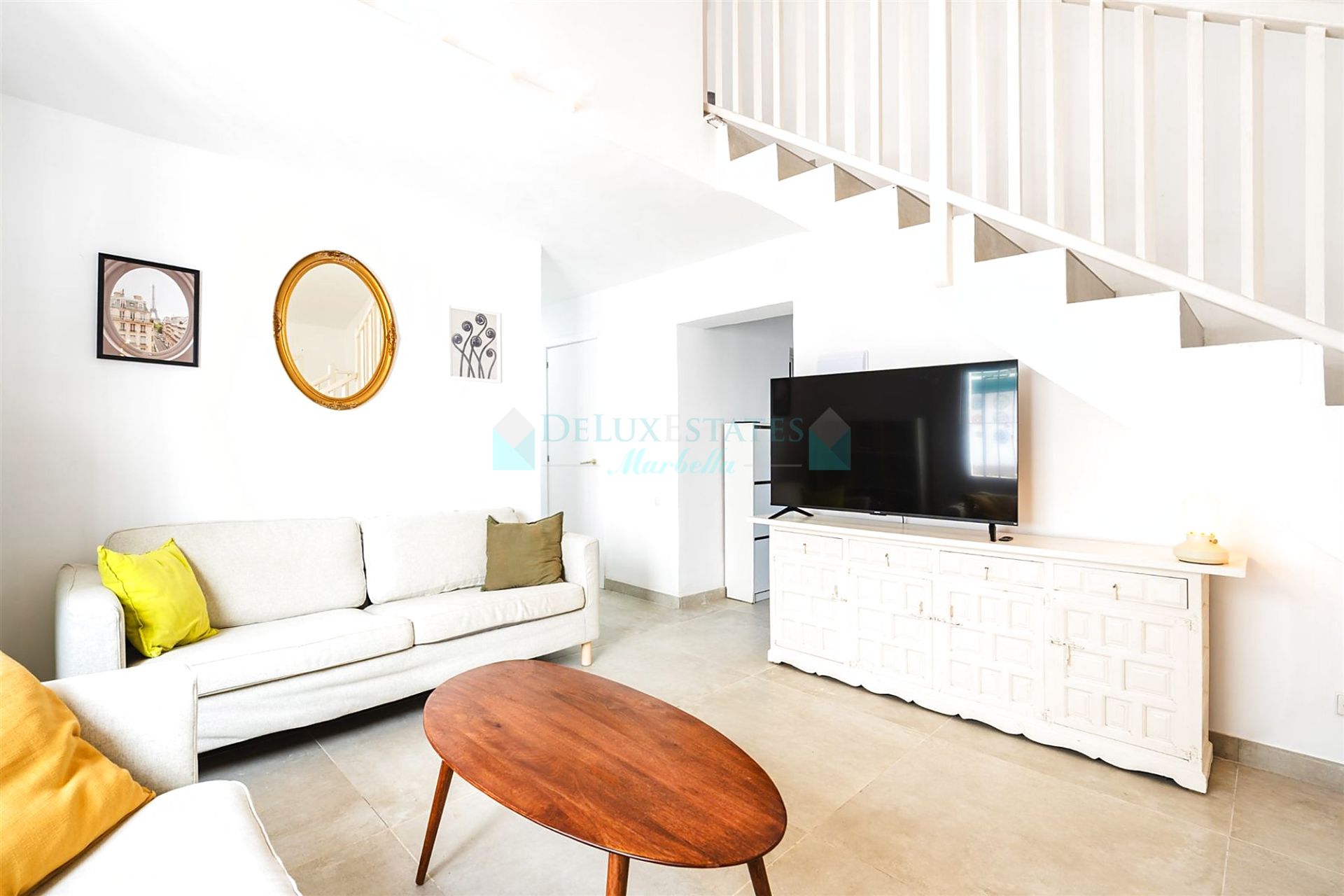 Town House for sale in Benamara, Estepona