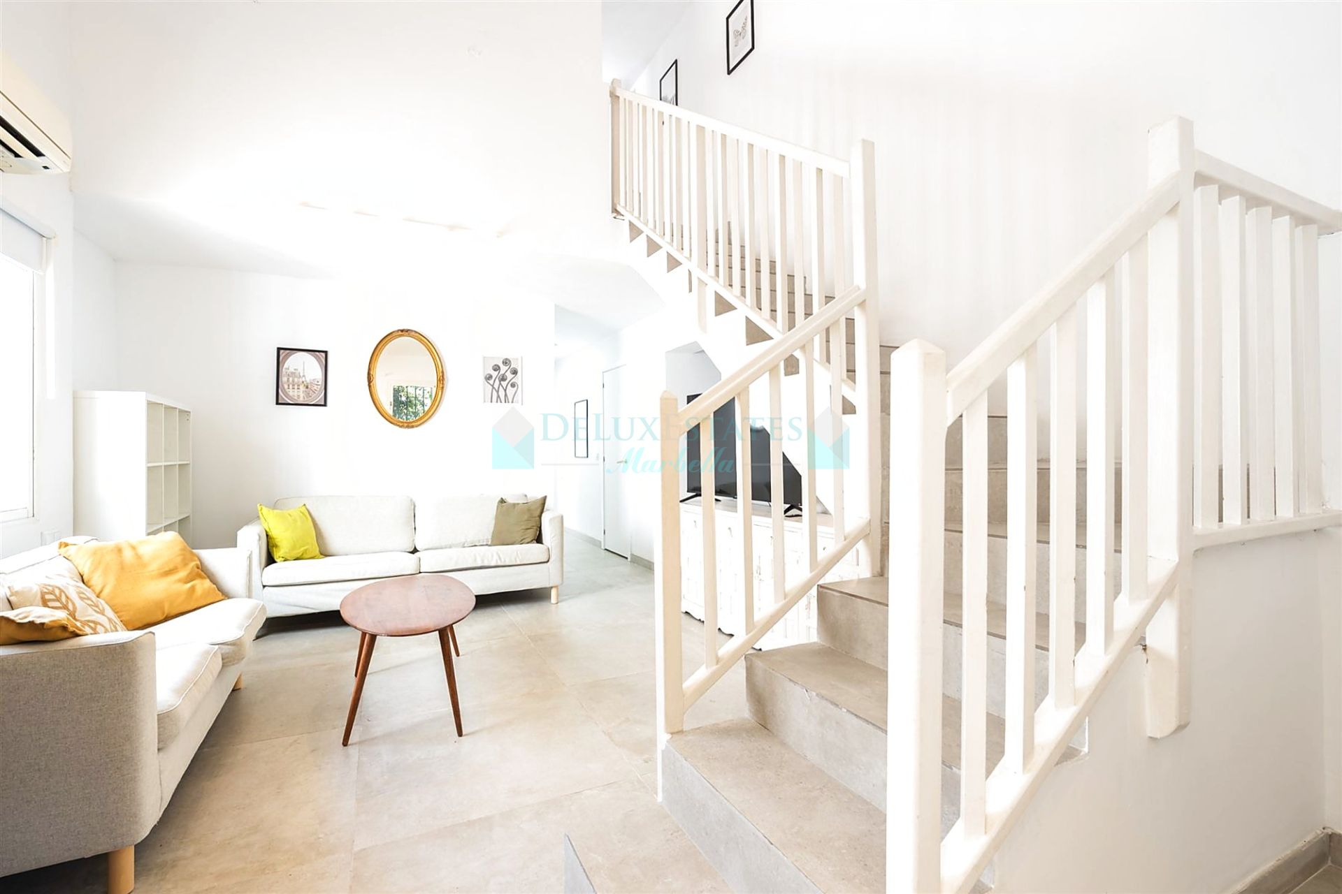 Town House for sale in Benamara, Estepona