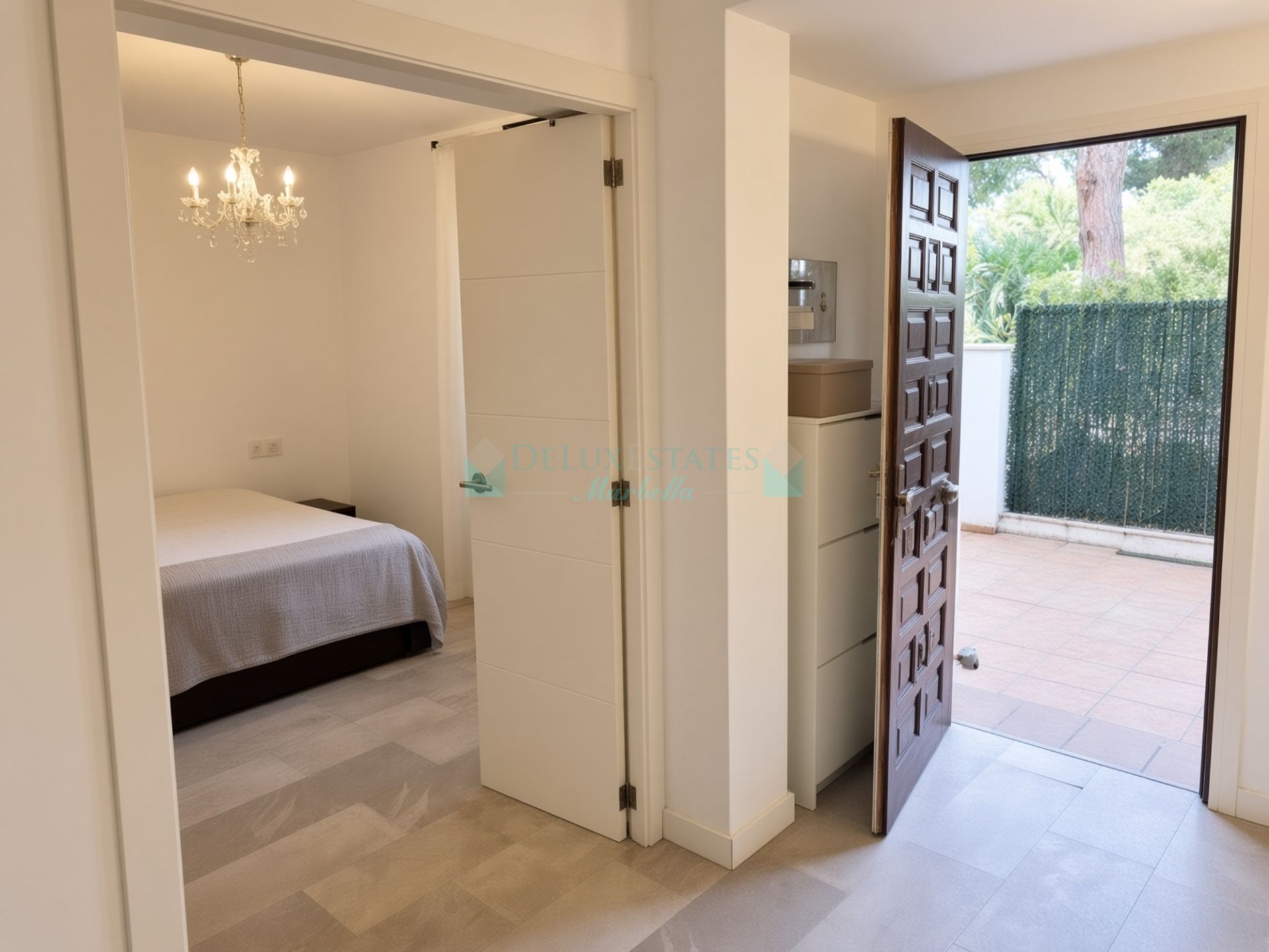 Ground Floor Apartment for sale in Benamara, Estepona