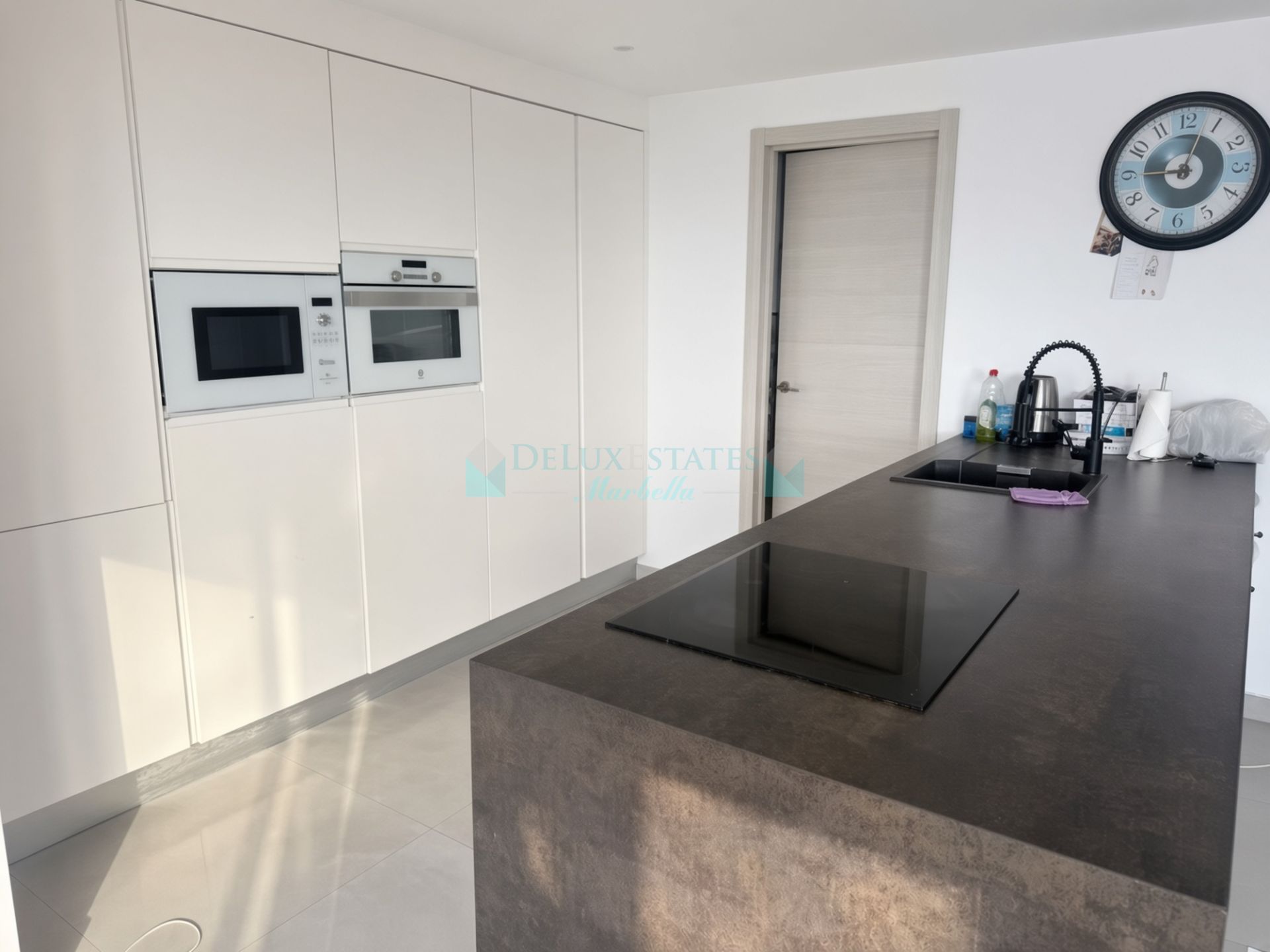 Chalet for sale in Alcorrín, Manilva