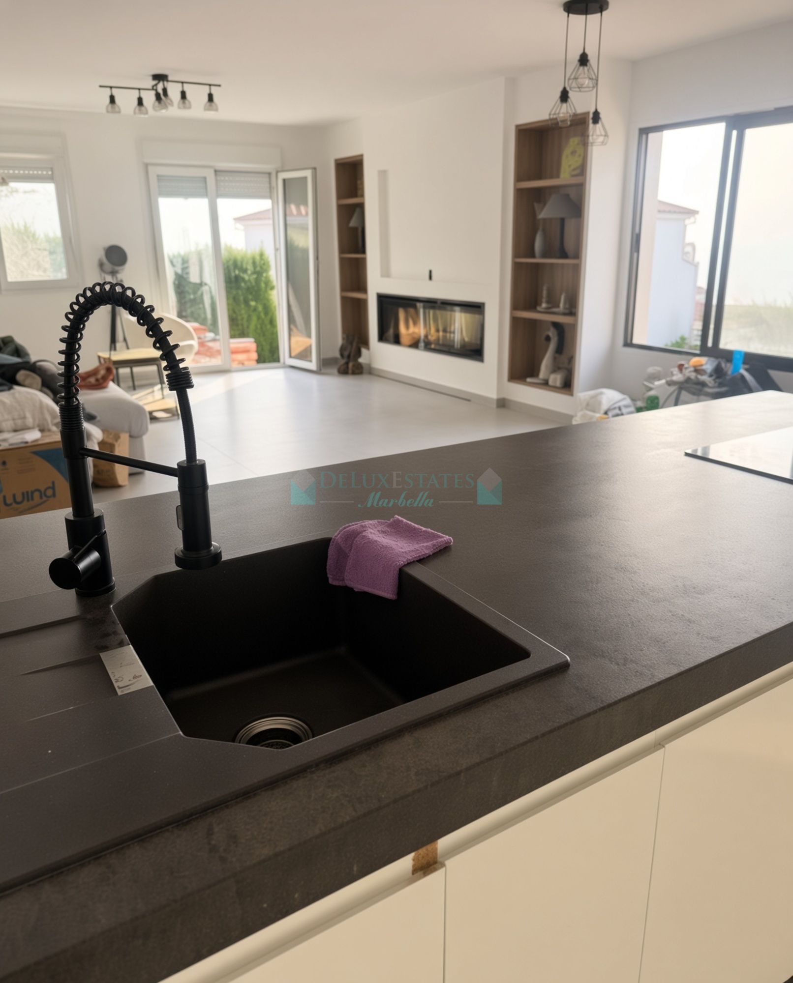 Chalet for sale in Alcorrín, Manilva