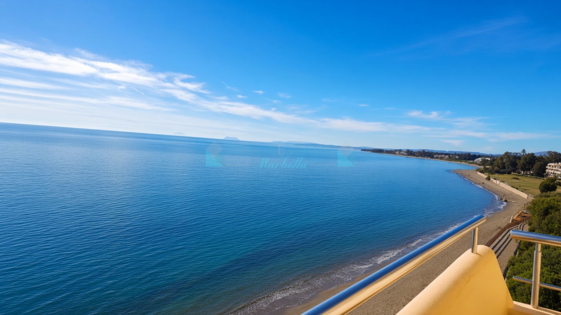Studio for sale in Guadalmansa Playa, Estepona