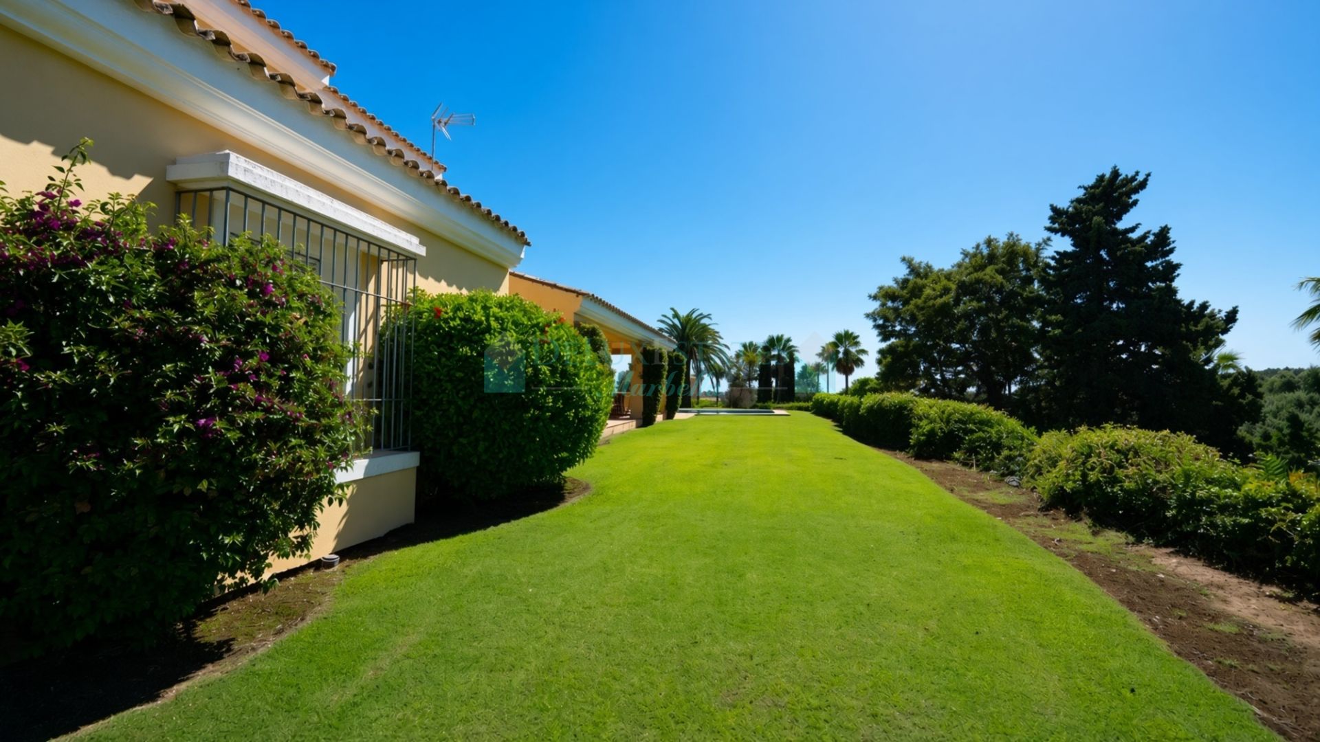 Villa for sale in Sotogrande