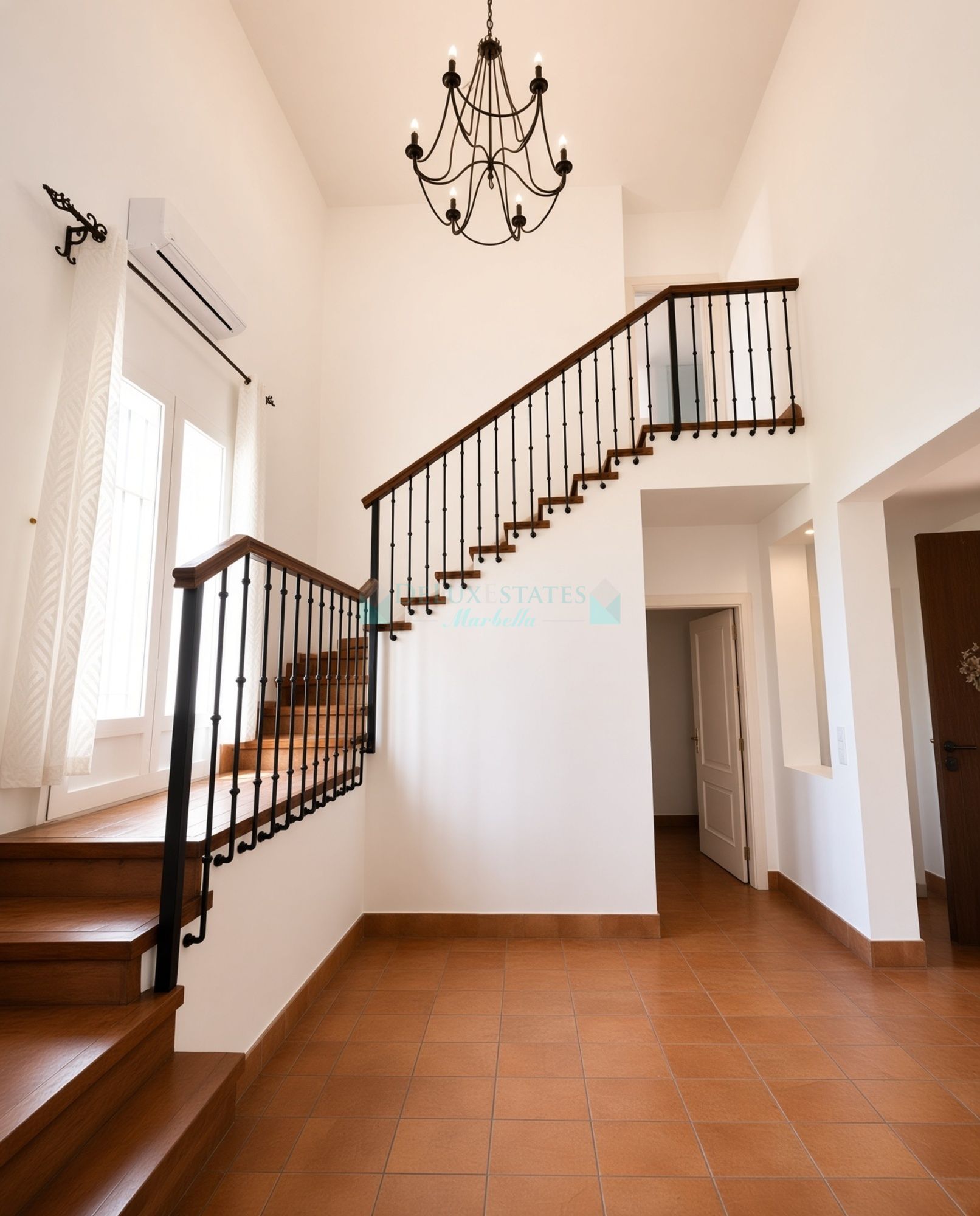 Villa for sale in Sotogrande