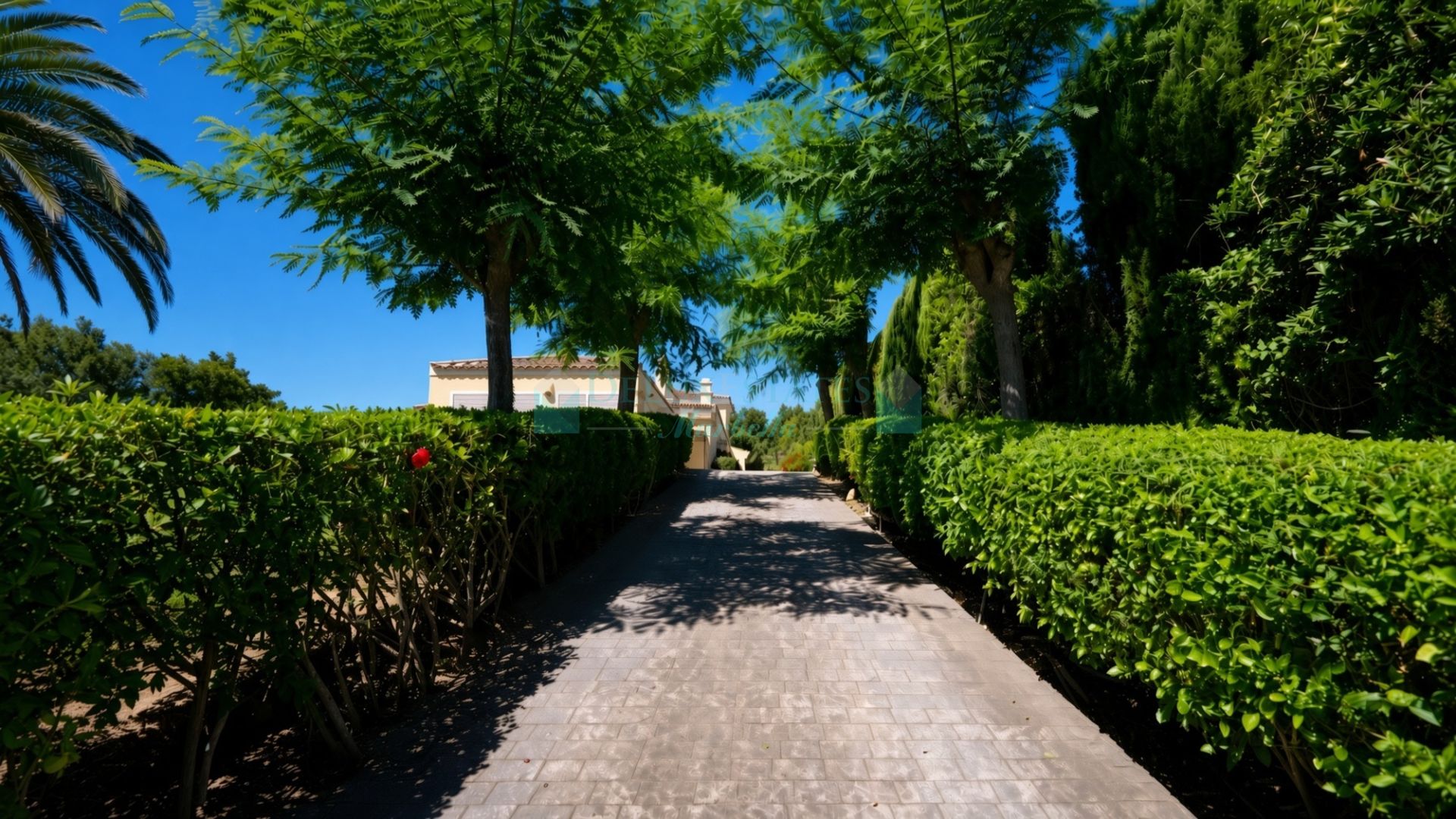 Villa for sale in Sotogrande
