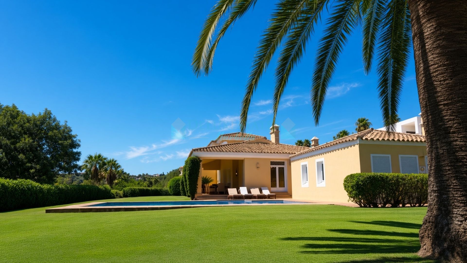 Villa for sale in Sotogrande