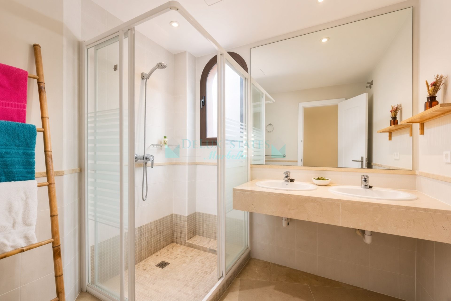 Duplex Penthouse for sale in Buenas Noches, Estepona