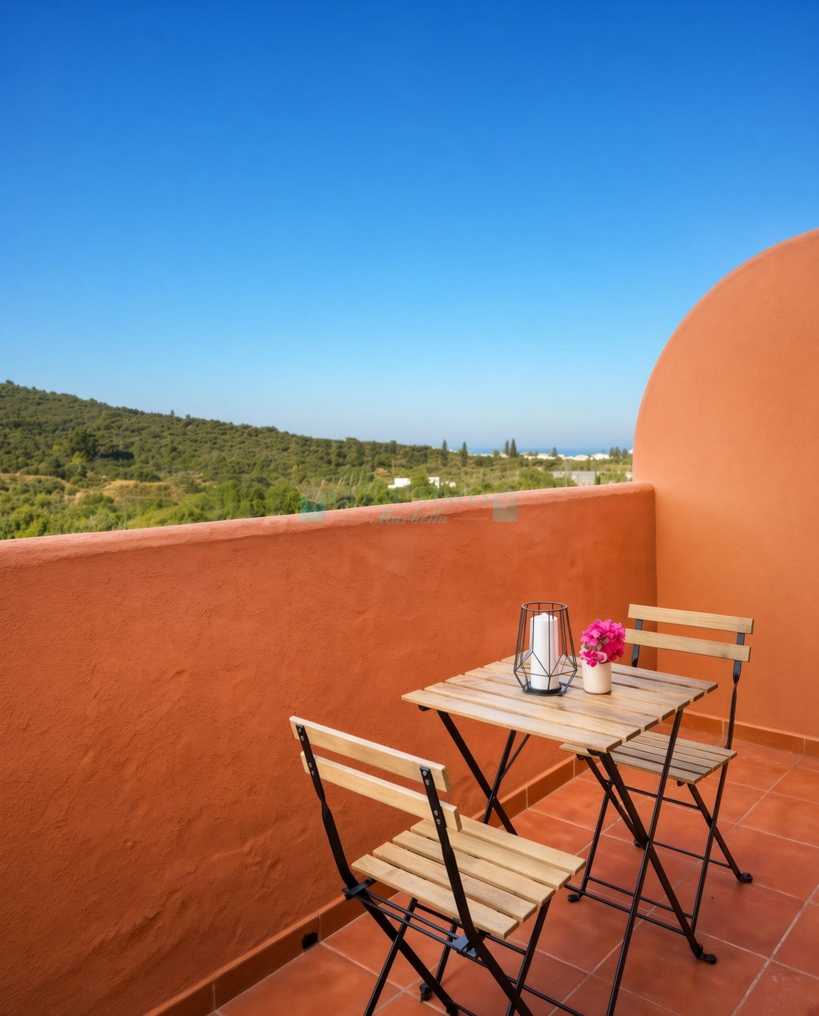 Duplex Penthouse for sale in Buenas Noches, Estepona