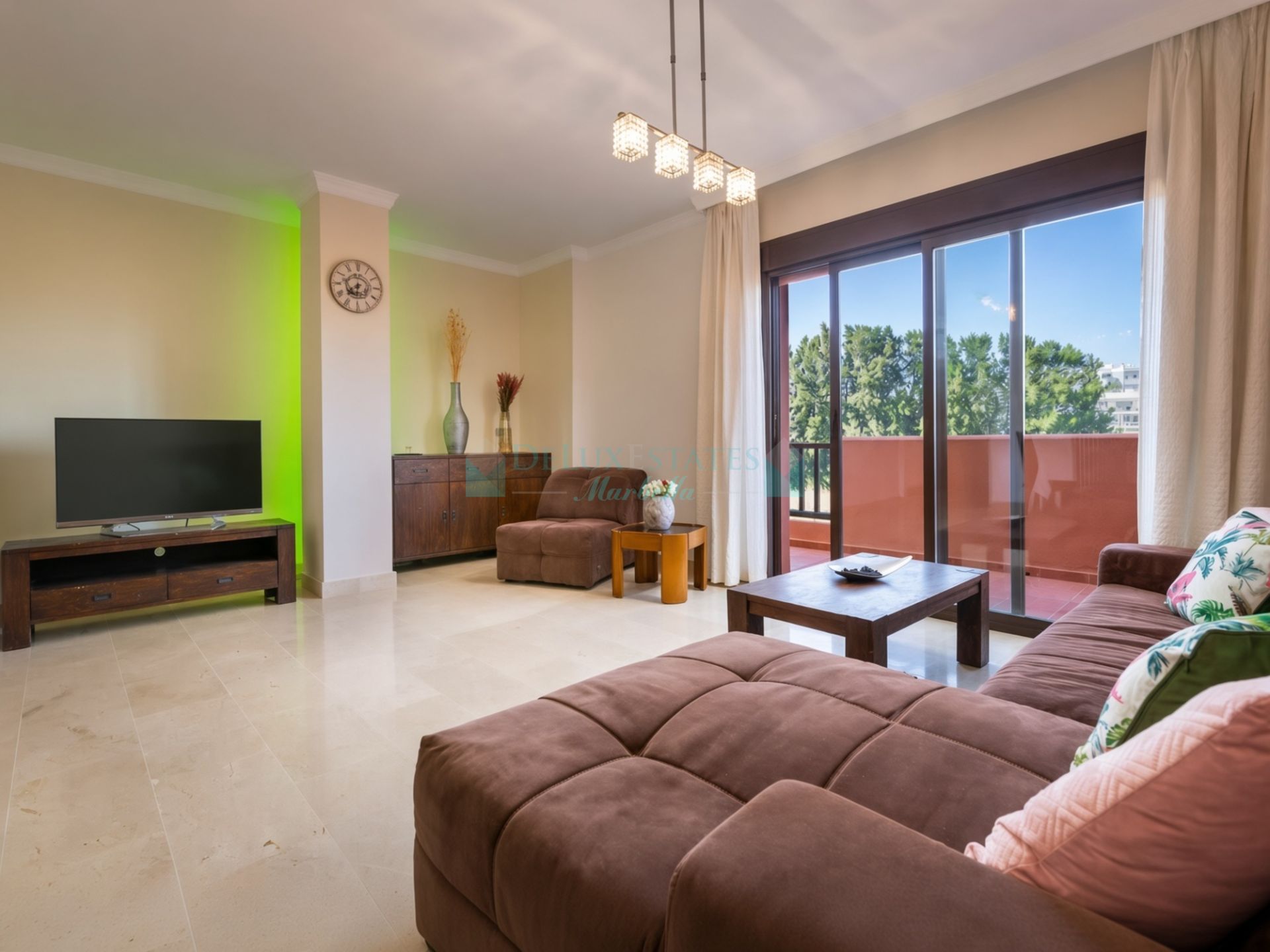 Duplex Penthouse for sale in Buenas Noches, Estepona