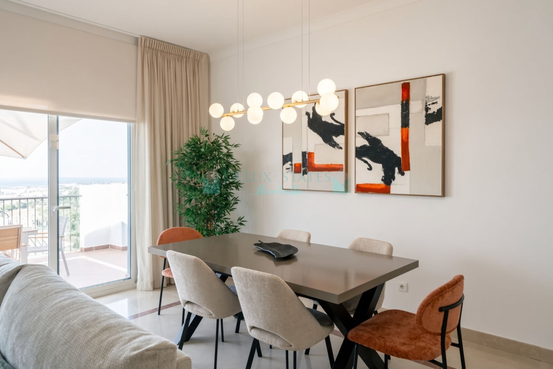 Penthouse for sale in El Paraiso, Estepona