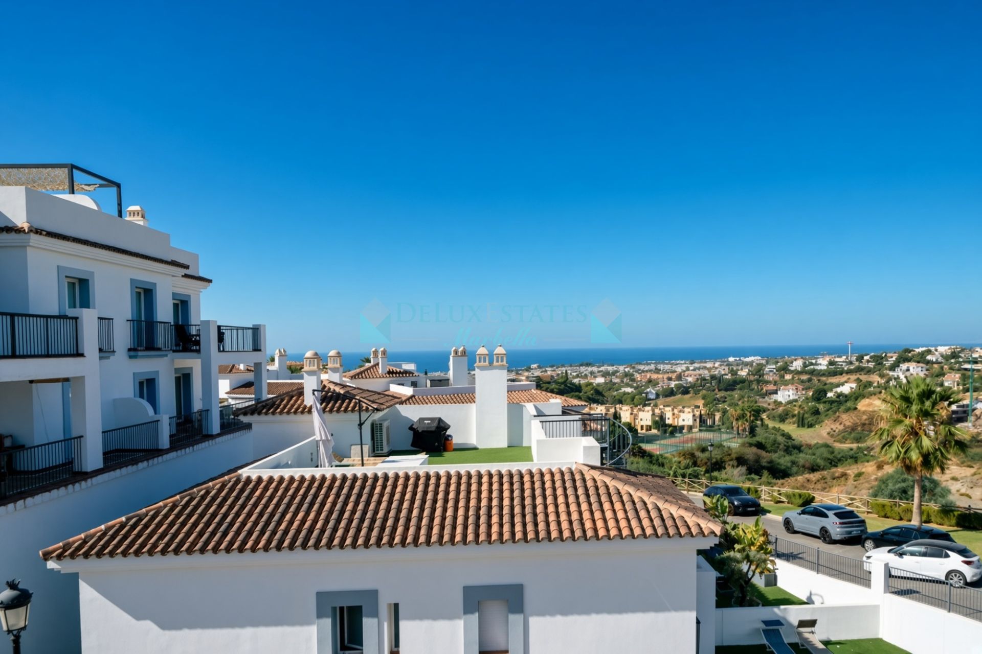 Penthouse for sale in El Paraiso, Estepona