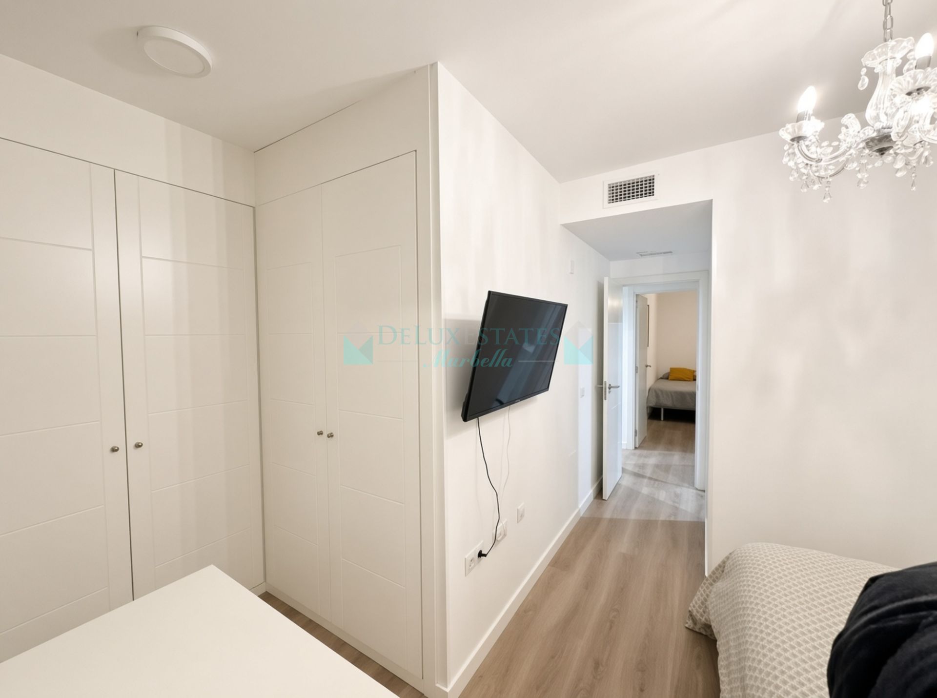 Apartment for sale in La Campana, Nueva Andalucia