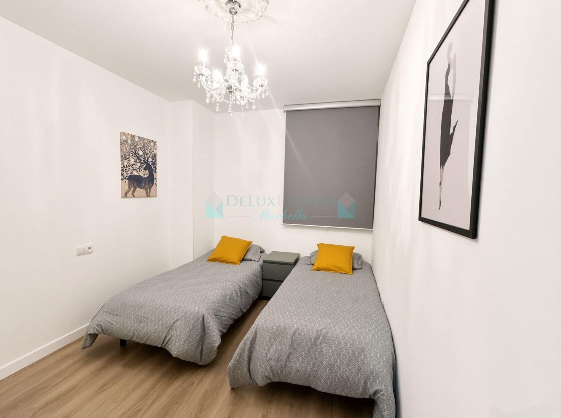 Apartment for sale in La Campana, Nueva Andalucia