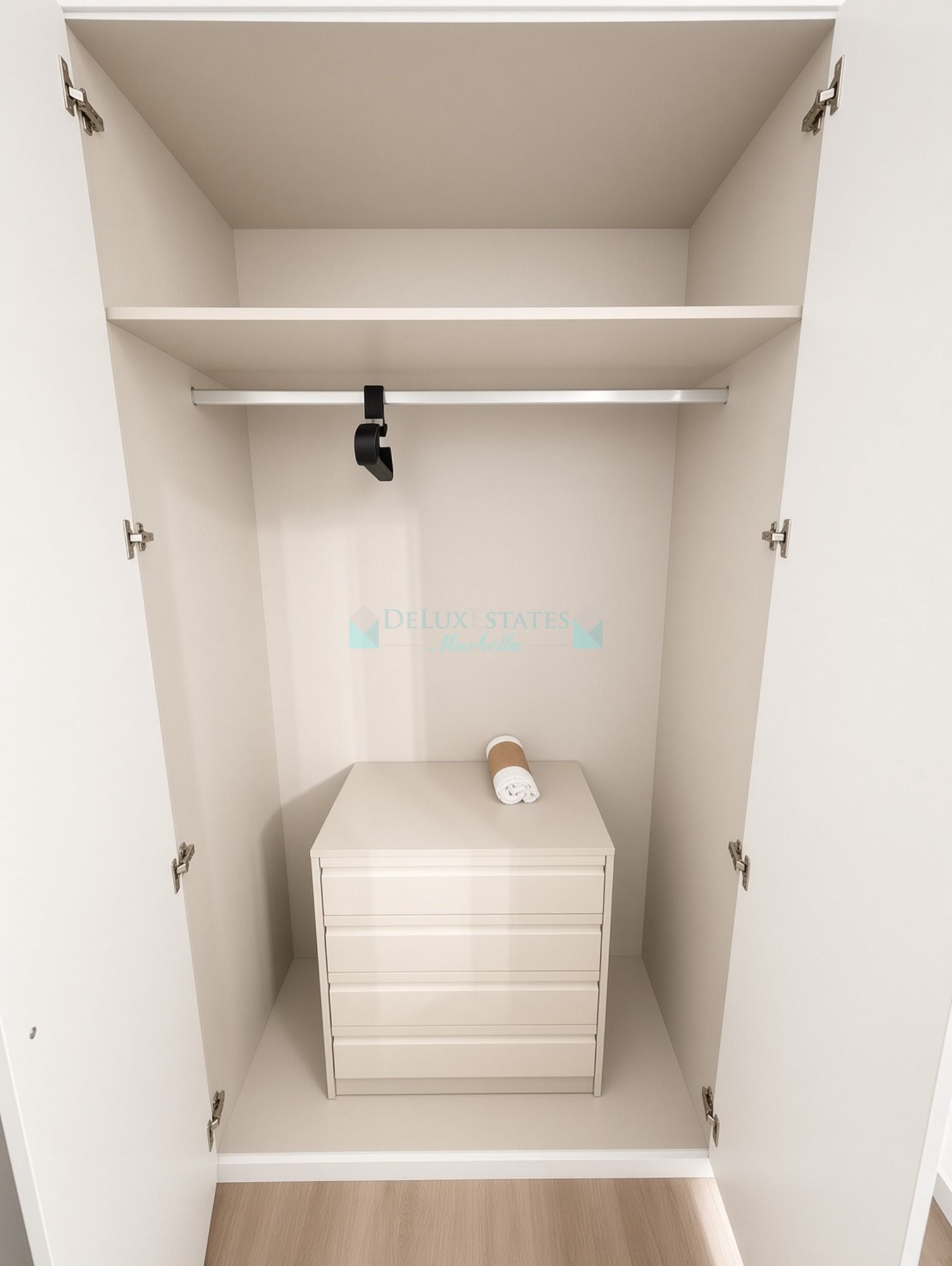 Apartment for sale in La Campana, Nueva Andalucia