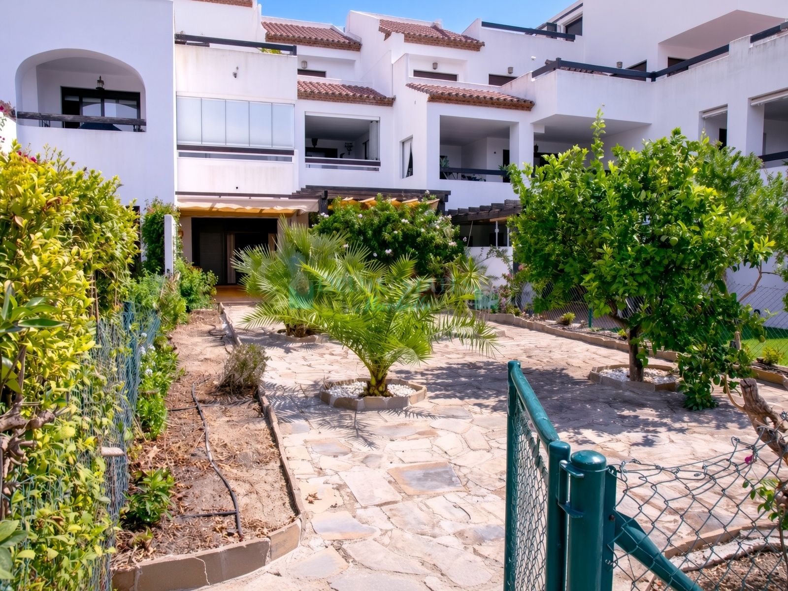 Ground Floor Apartment for sale in Casares Golf, Casares
