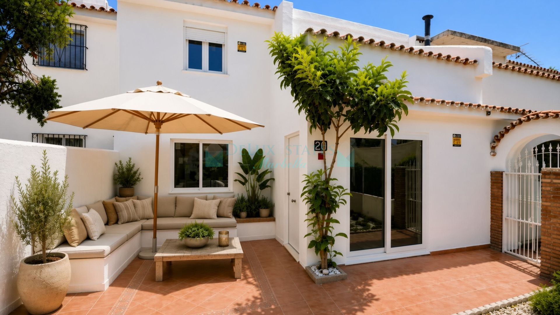 Town House for sale in Nueva Atalaya, Estepona