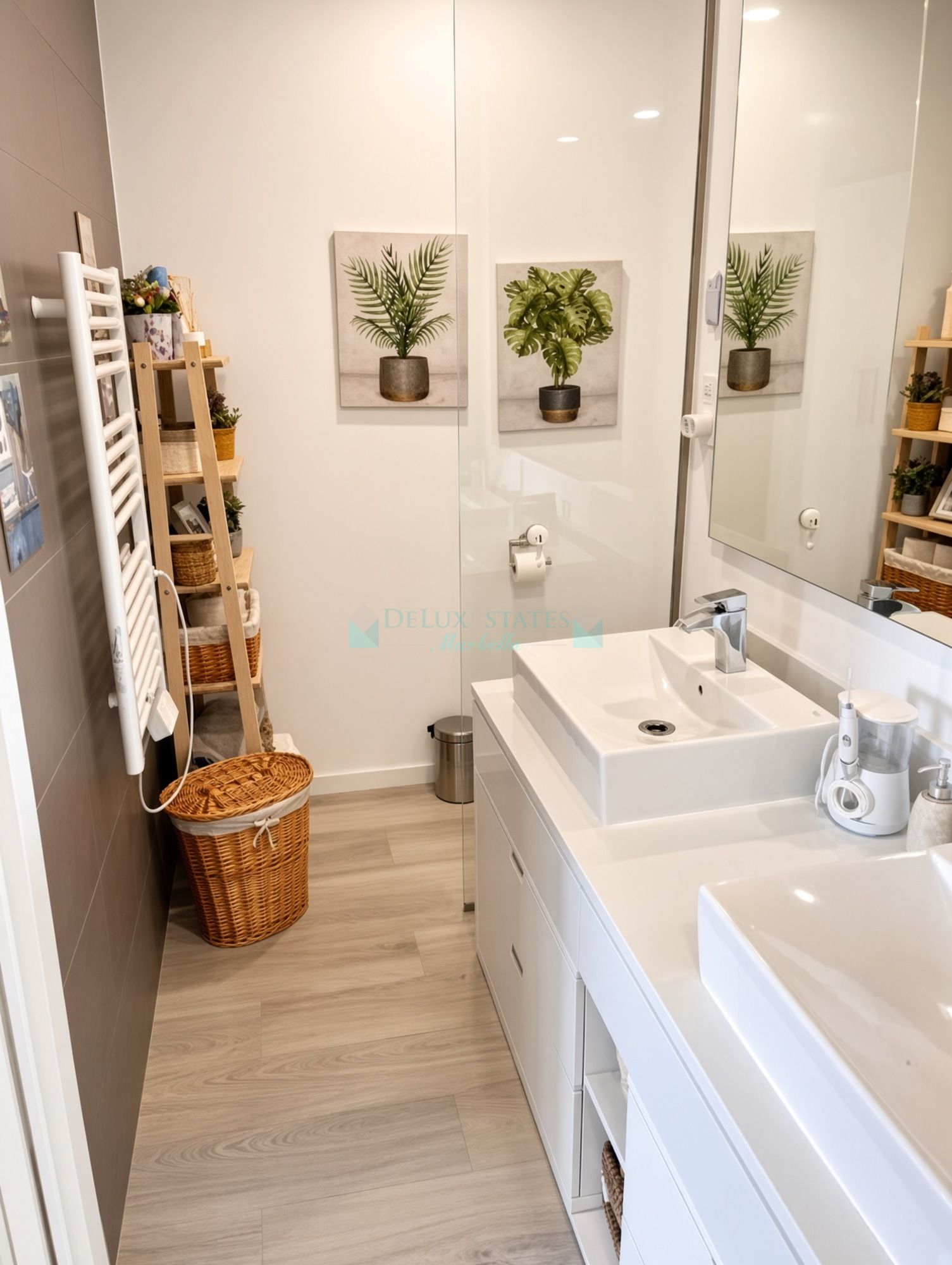 Town House for sale in Cancelada, Estepona