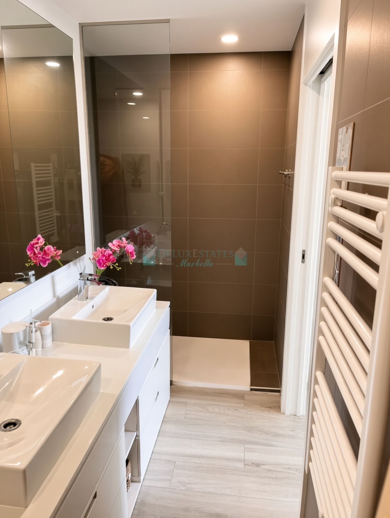 Town House for sale in Cancelada, Estepona