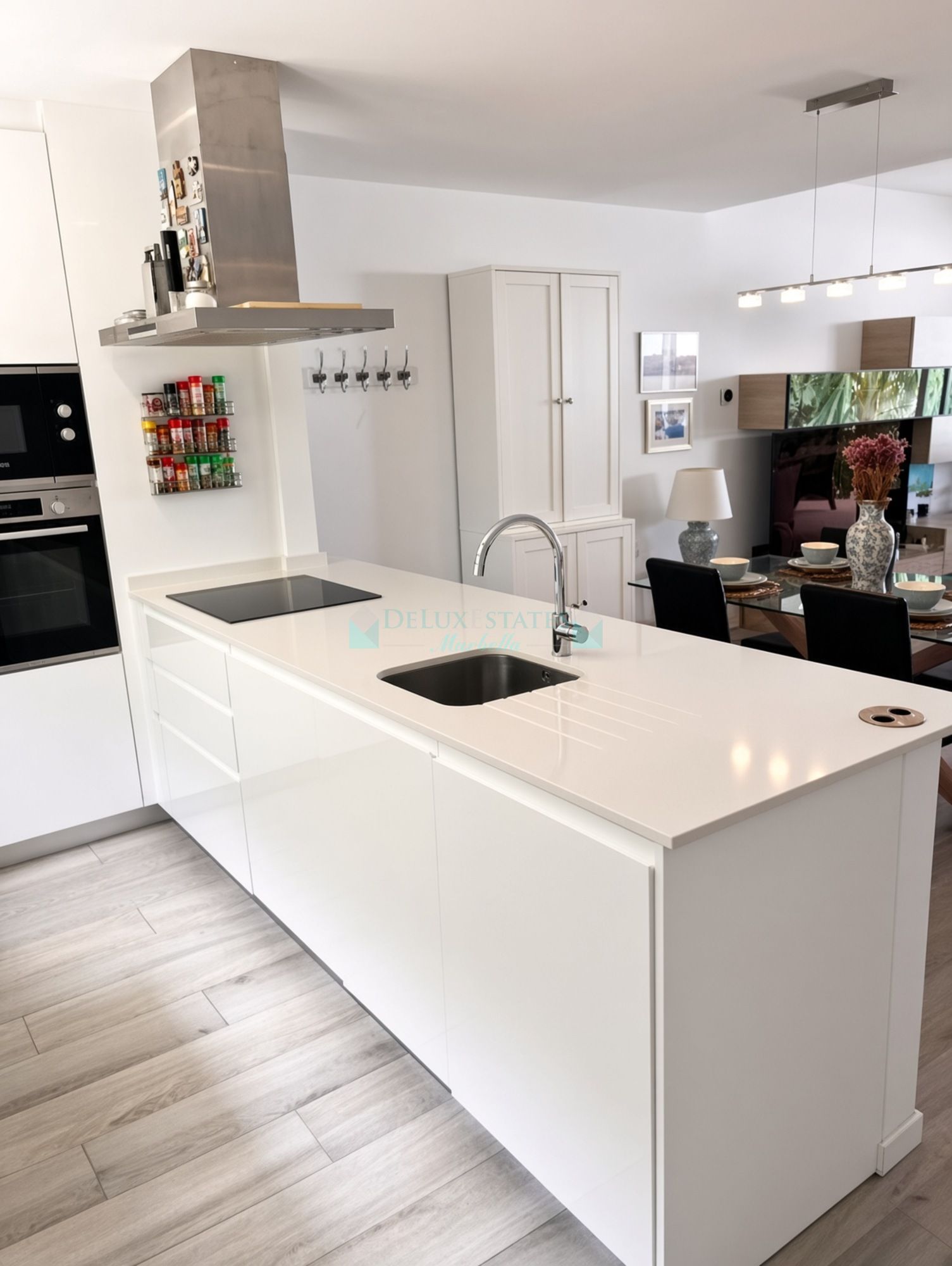 Town House for sale in Cancelada, Estepona