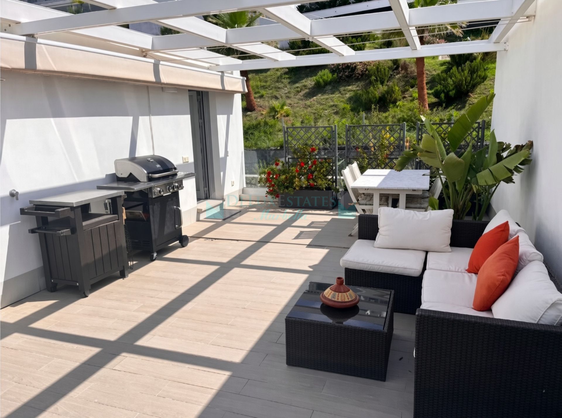 Town House for sale in Cancelada, Estepona