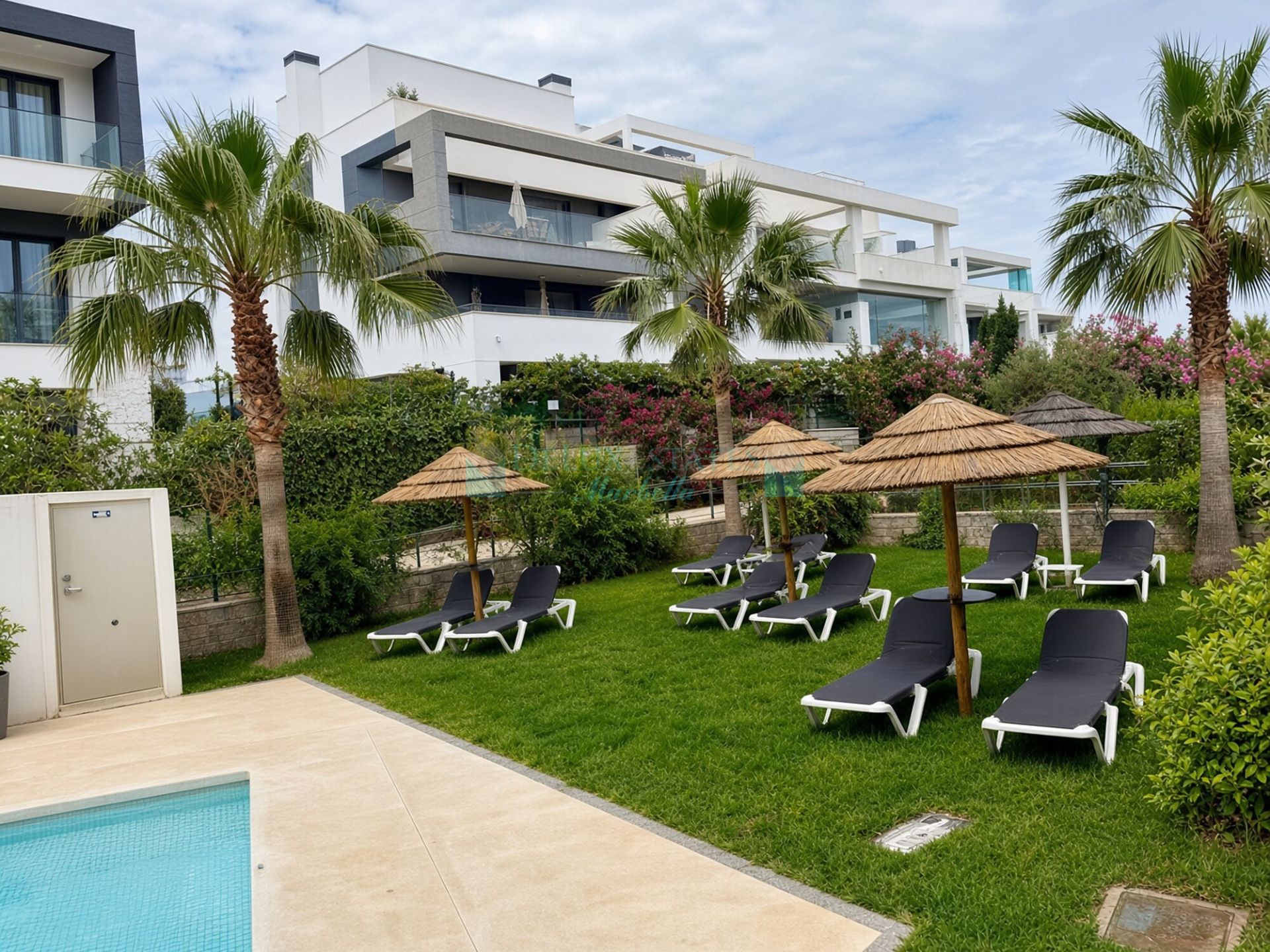 Apartment for sale in Selwo, Estepona