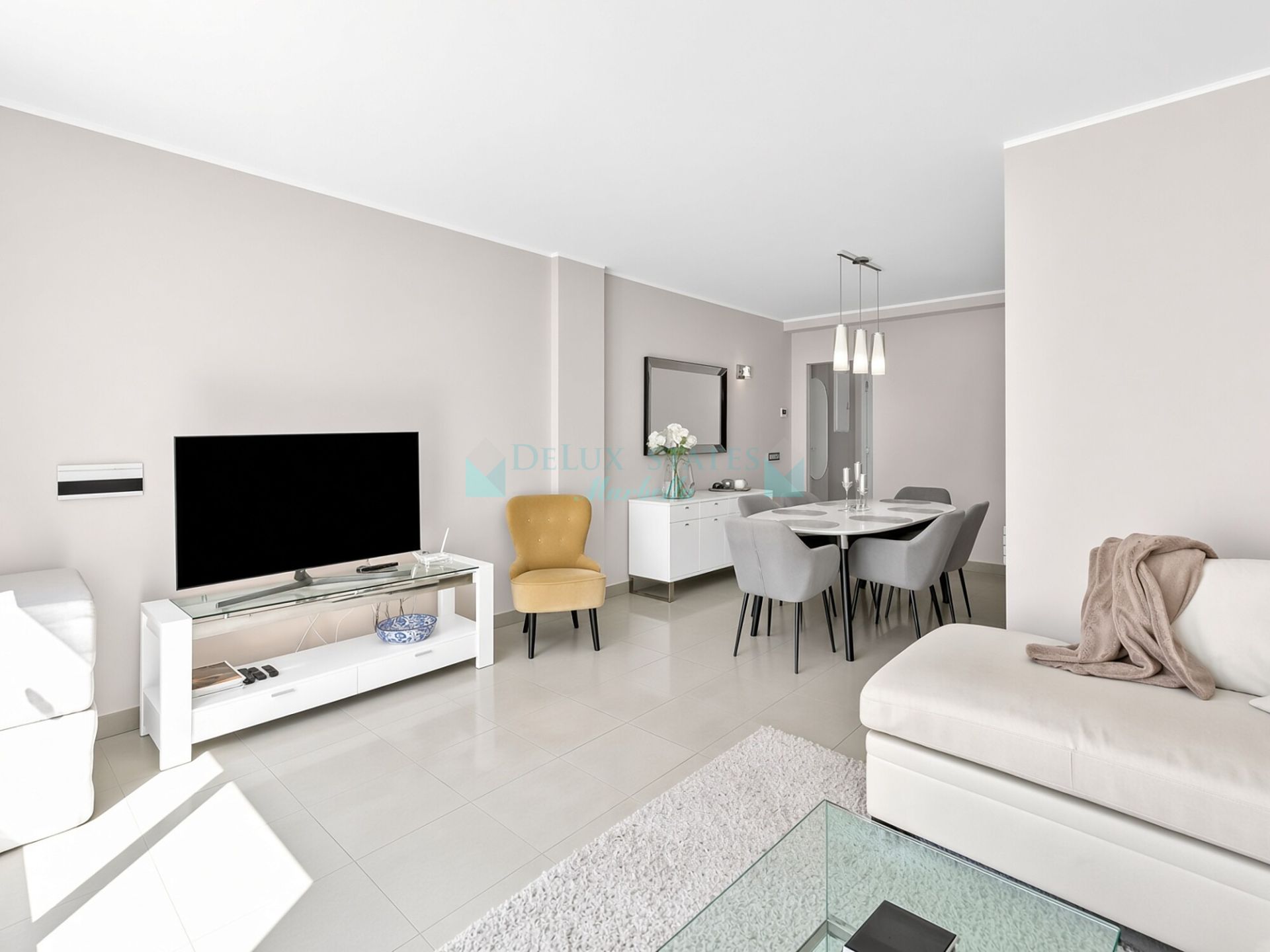 Duplex Penthouse for sale in Cortijo del Mar, Estepona