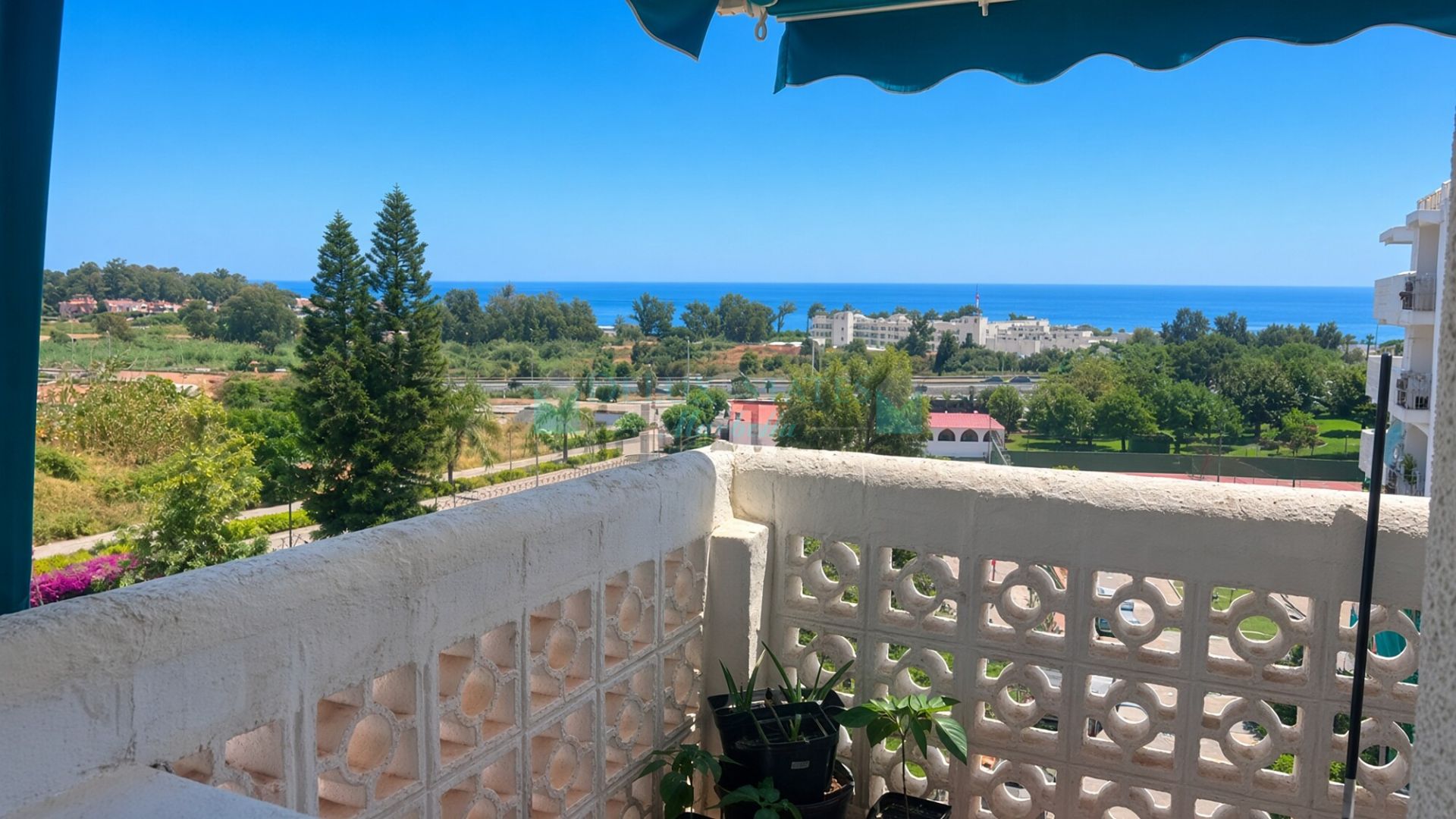 Apartment for sale in Parque Antena, Estepona