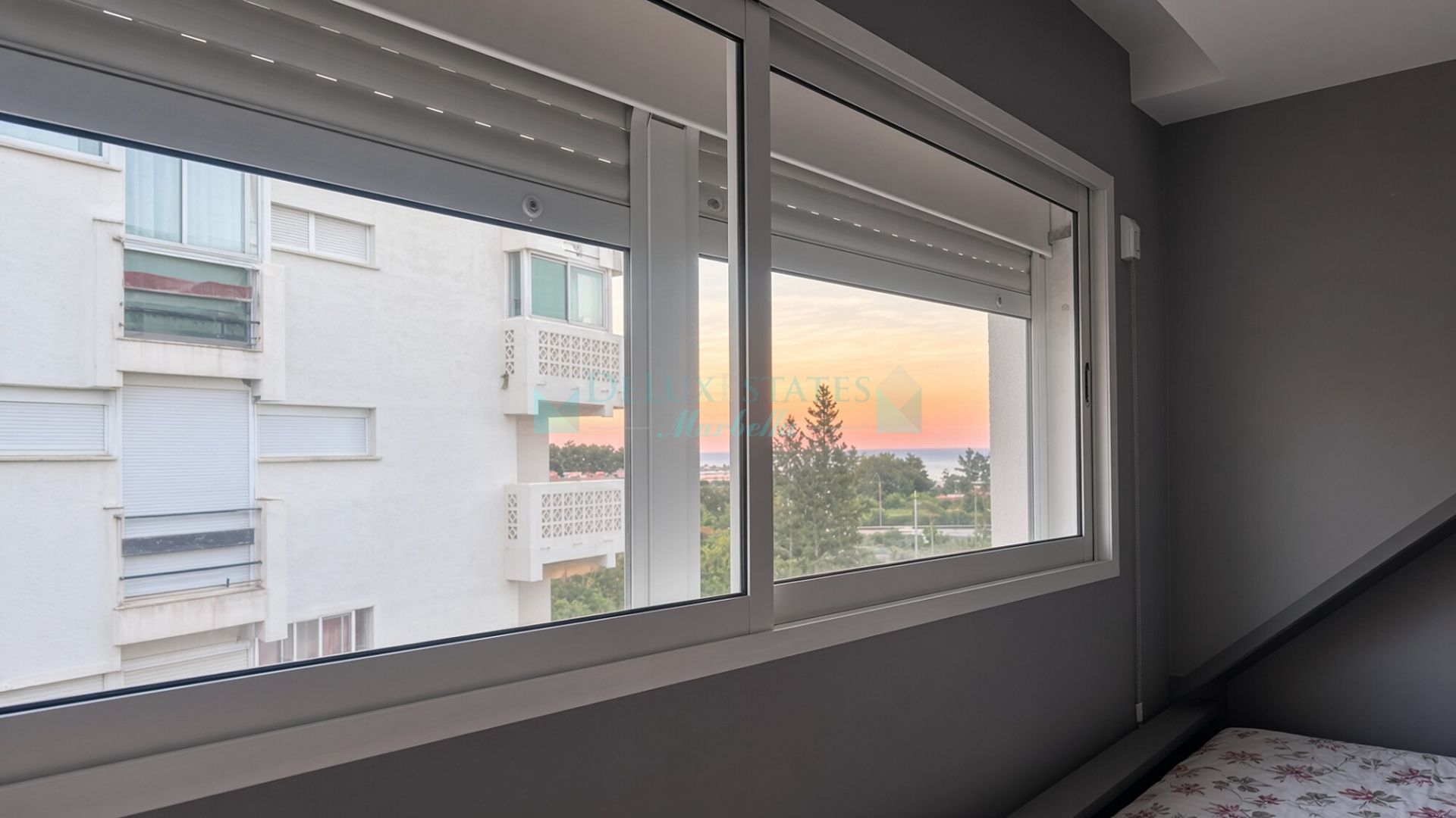 Apartment for sale in Parque Antena, Estepona